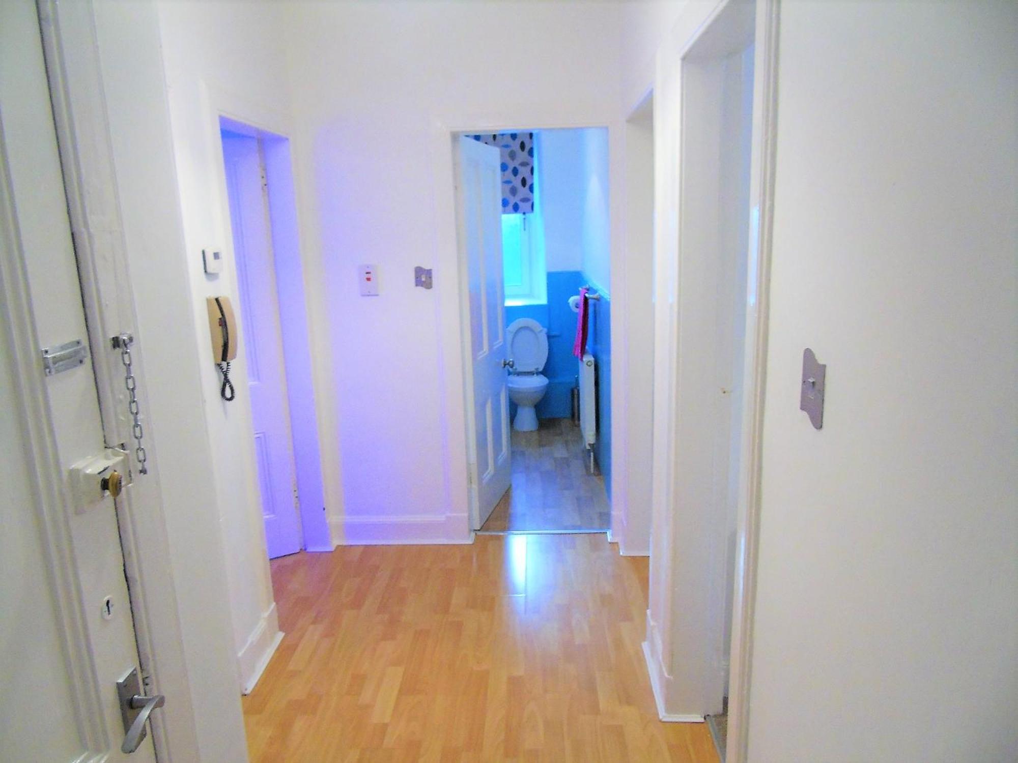 Snug - Tùr Sealladh Apartment