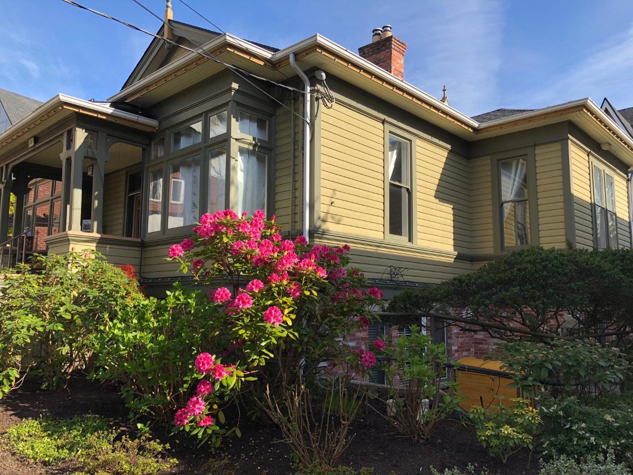 Robert Porter House Inn