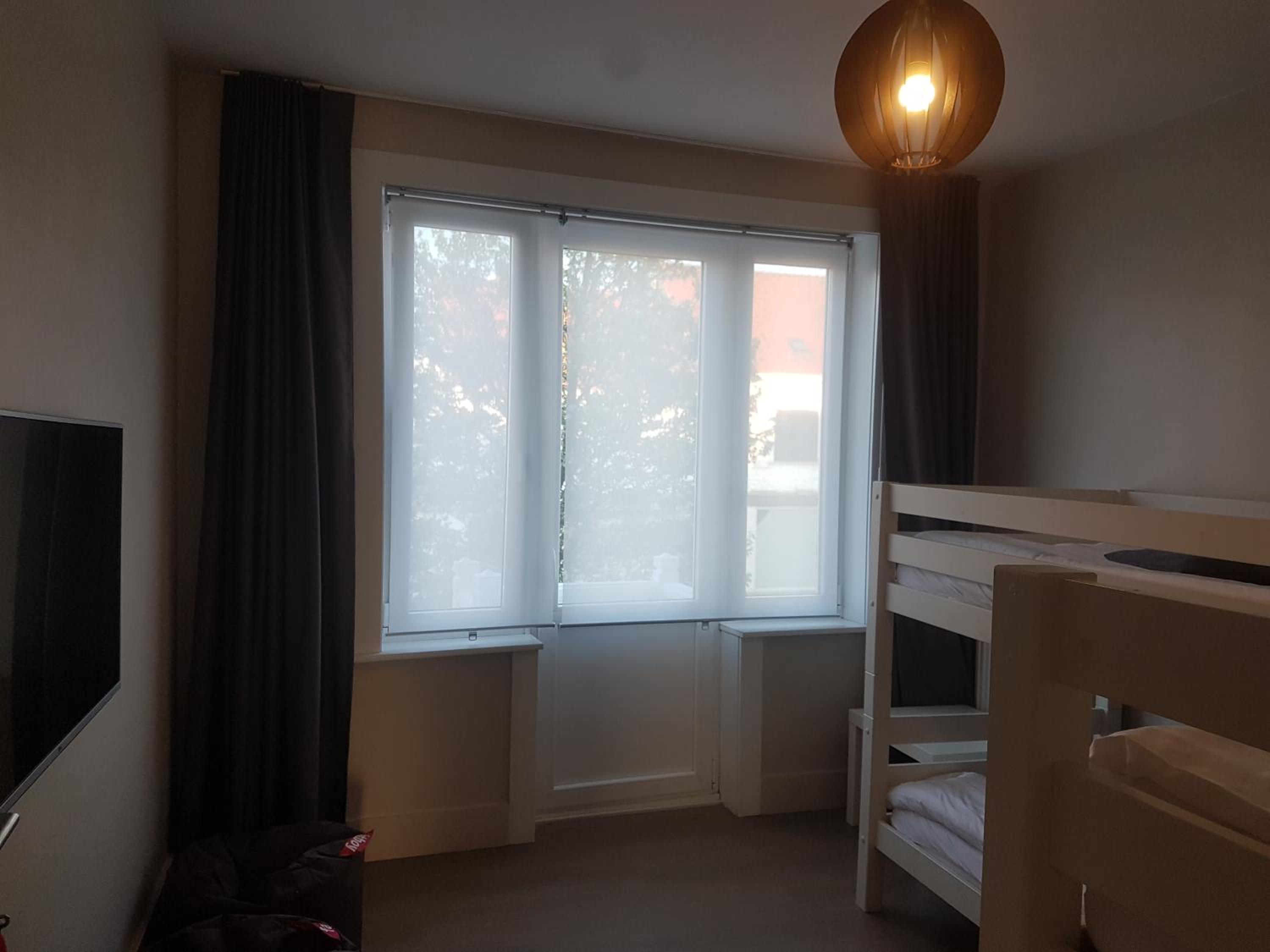 B&B Charles Cabour