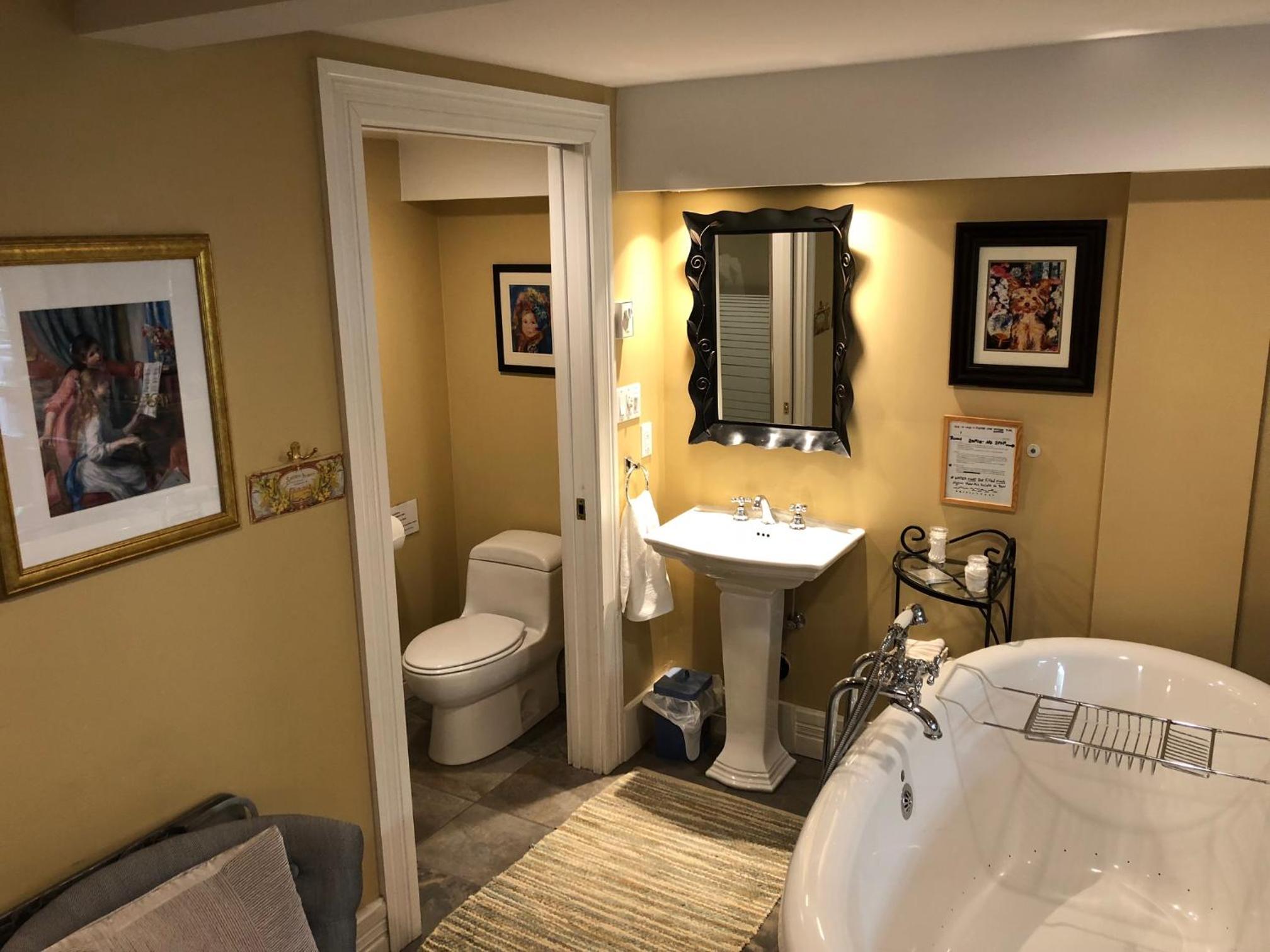 Robert Porter House Inn