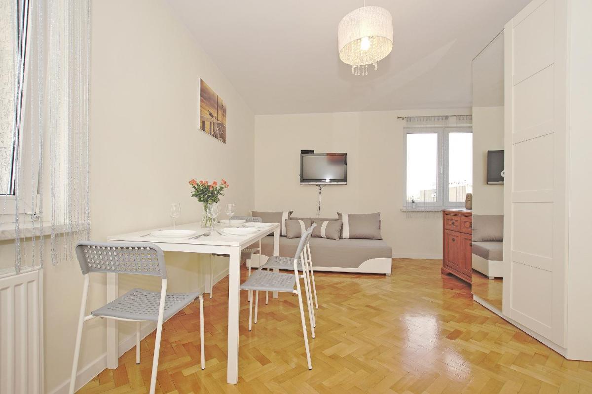 House Managers - Studio Panorama view 2