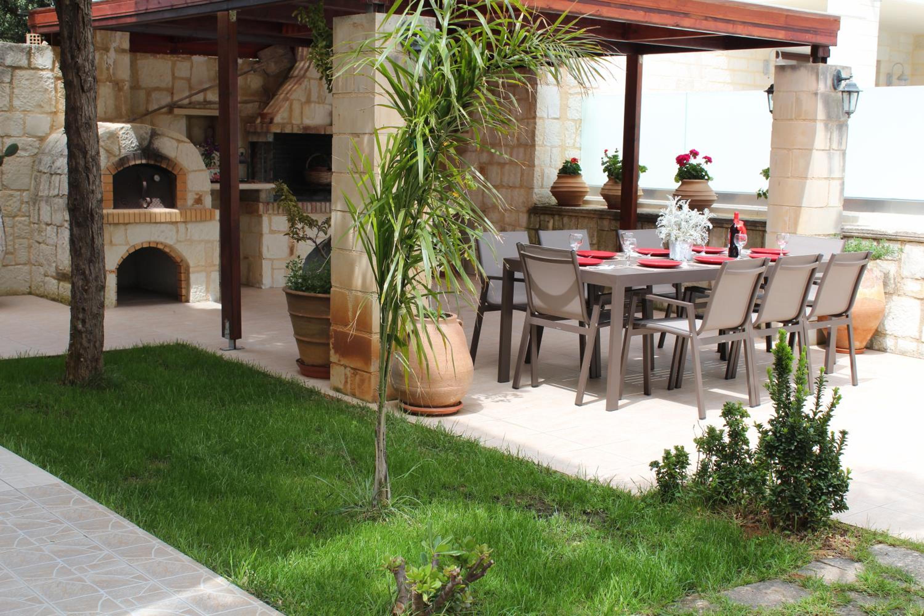 Villa Alimedon view 5