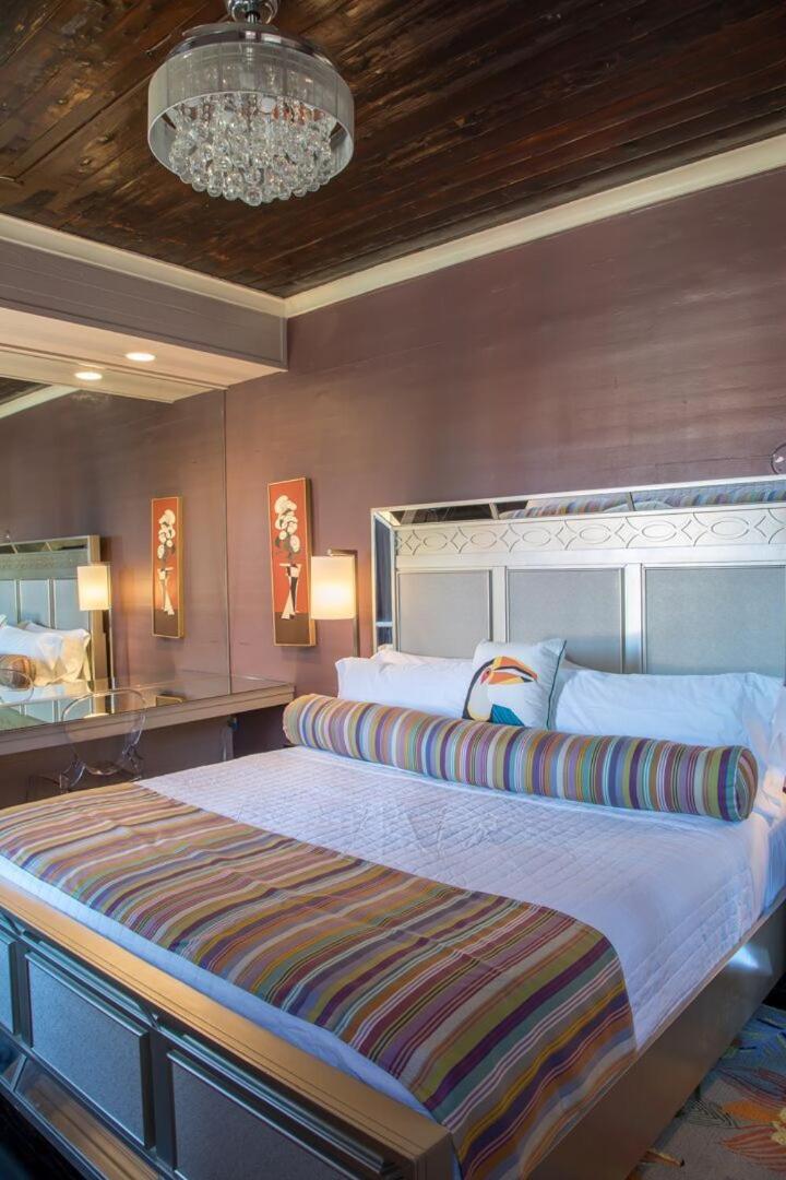 The Fred - Adults only Hotel