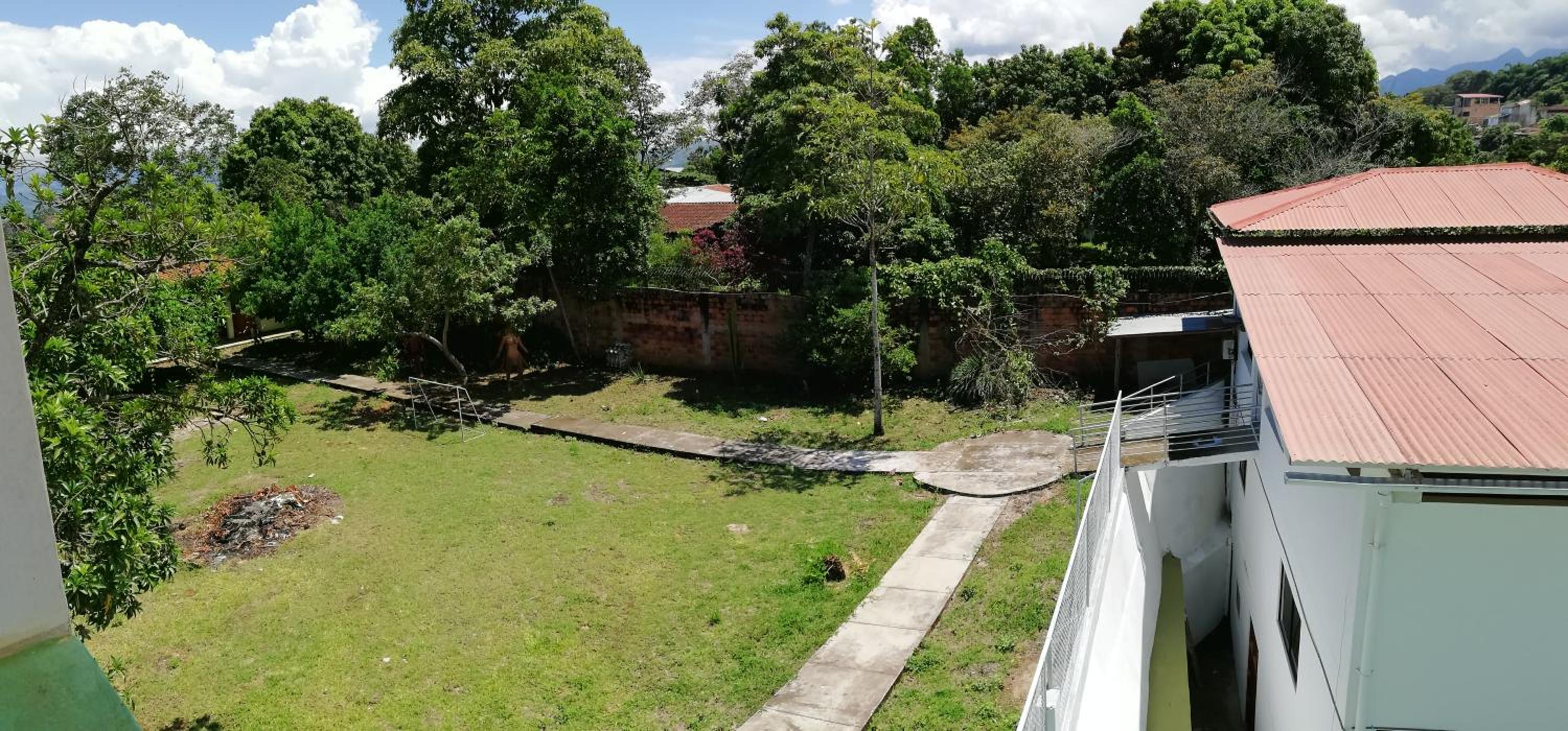 Hostal Cordillera Azul