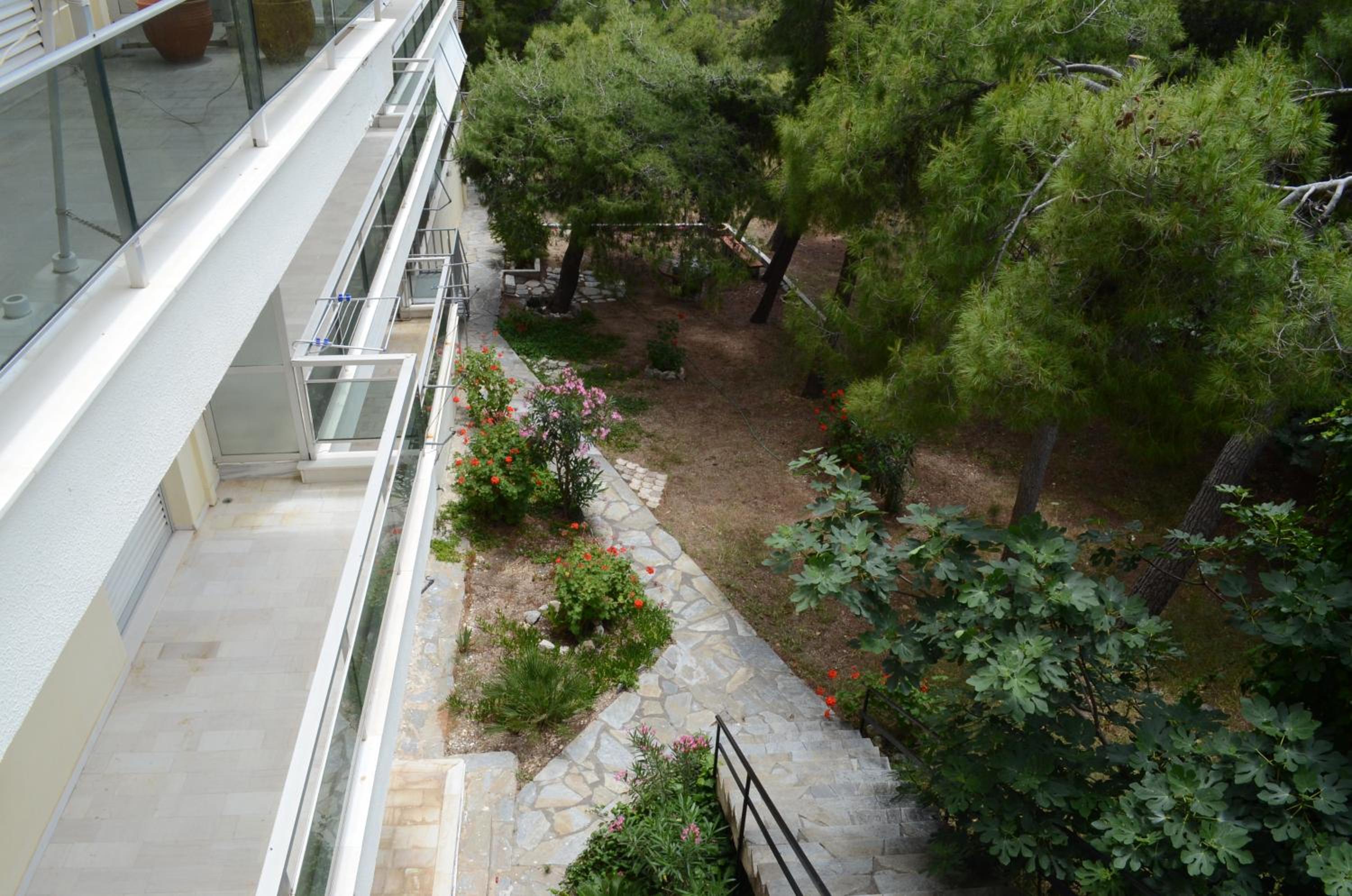 Kineta Apartments