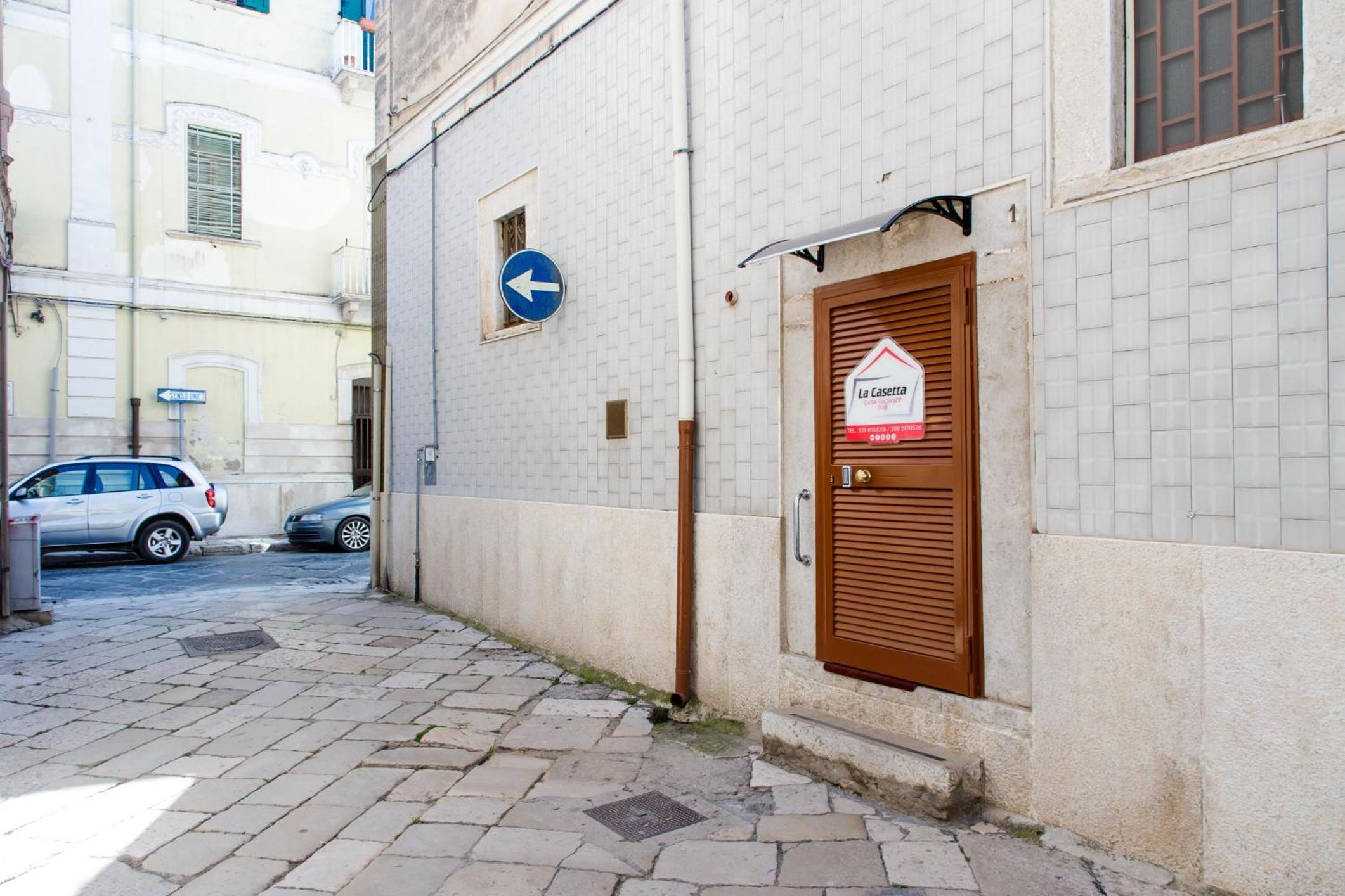 Photo 18