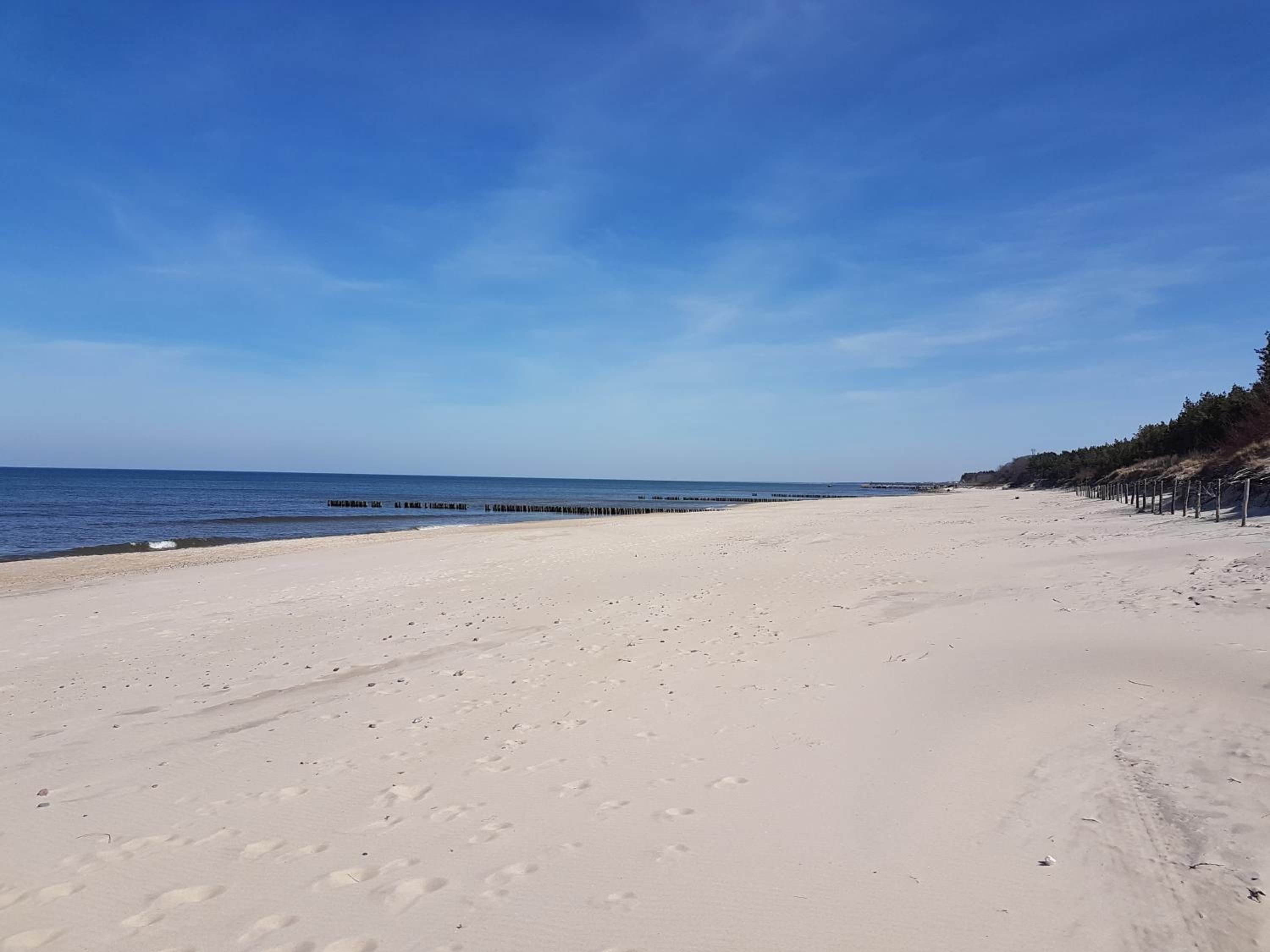 Rajska Mierzeja , SAUNA , JAKUZZI ,BASEN Z PODGRZEWANĄ WODĄ , KLIMATYZACJA-OGRZEWANIE , PLAC ZABAW , ROWERY , TARAS