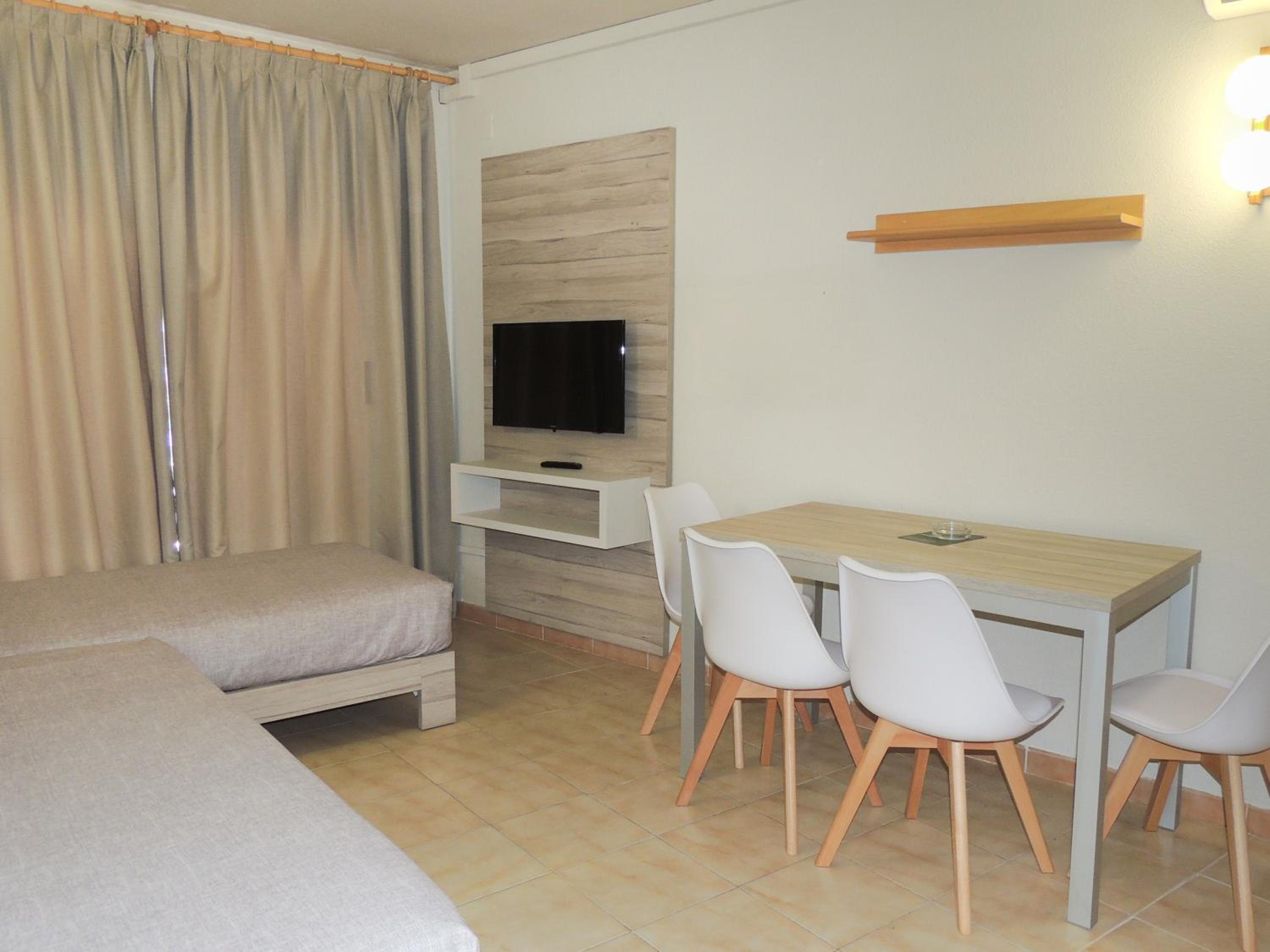 Apartamentos Turísticos Augustus