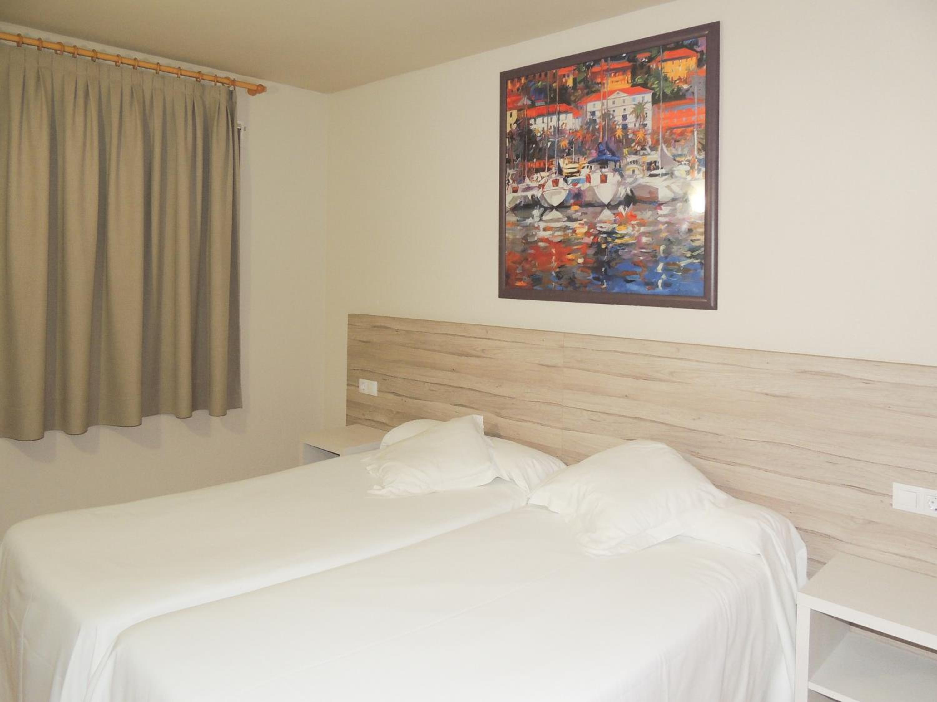 Apartamentos Turísticos Augustus