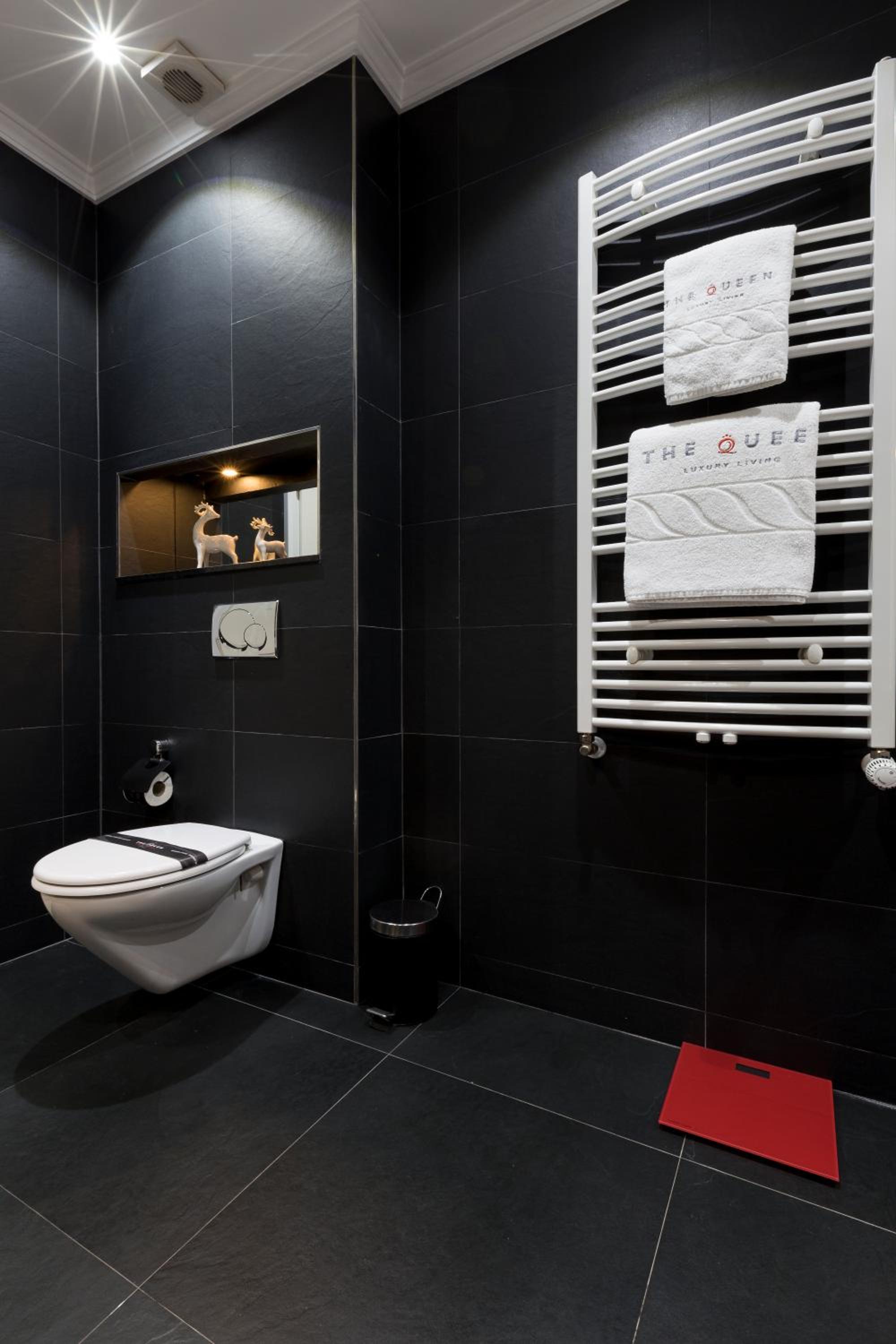 The Queen Luxury Apartments - Villa Cortina