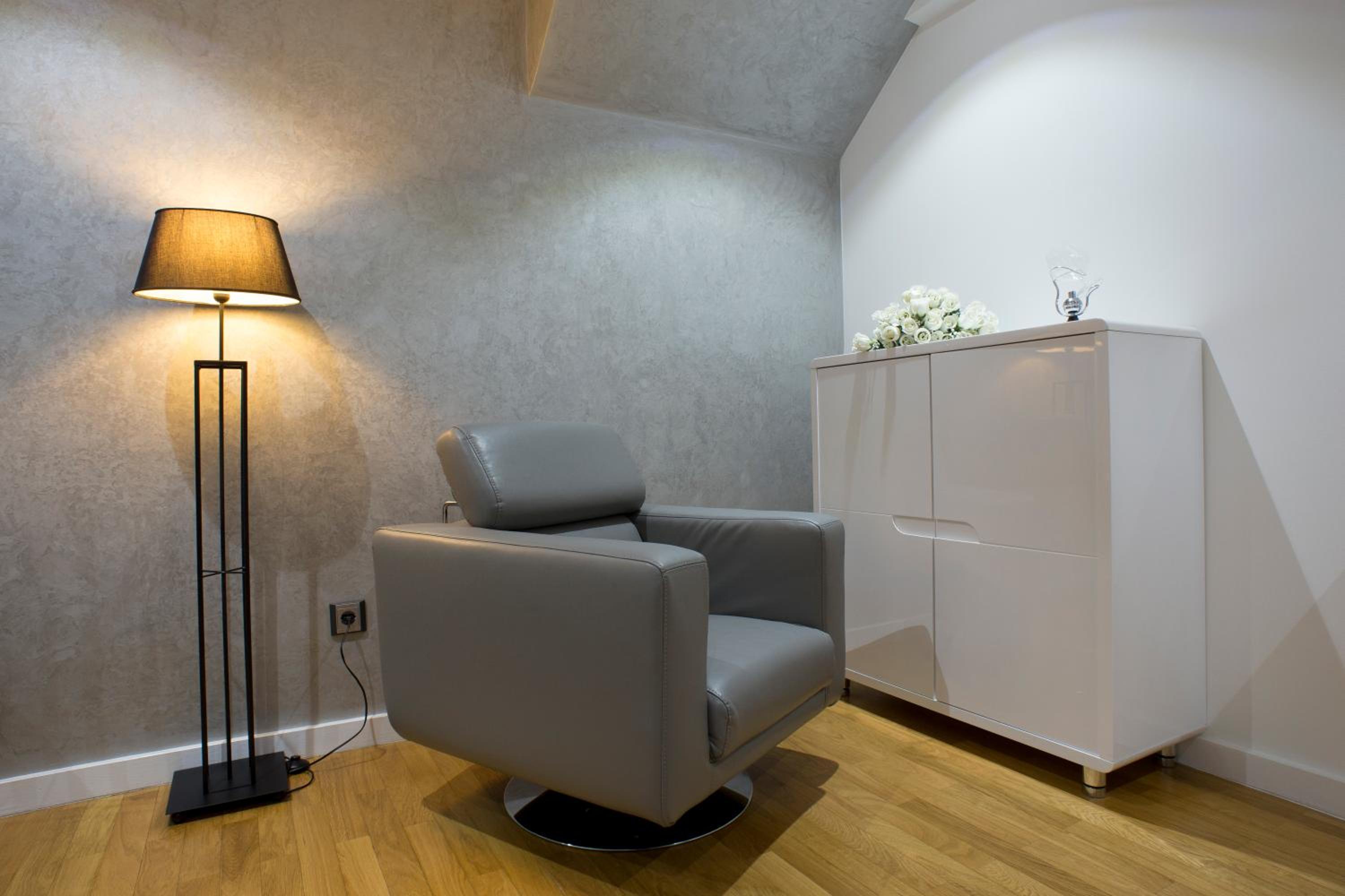 The Queen Luxury Apartments - Villa Cortina