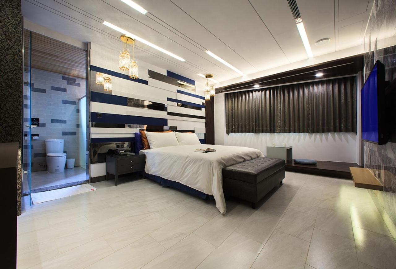 Chen He Motel