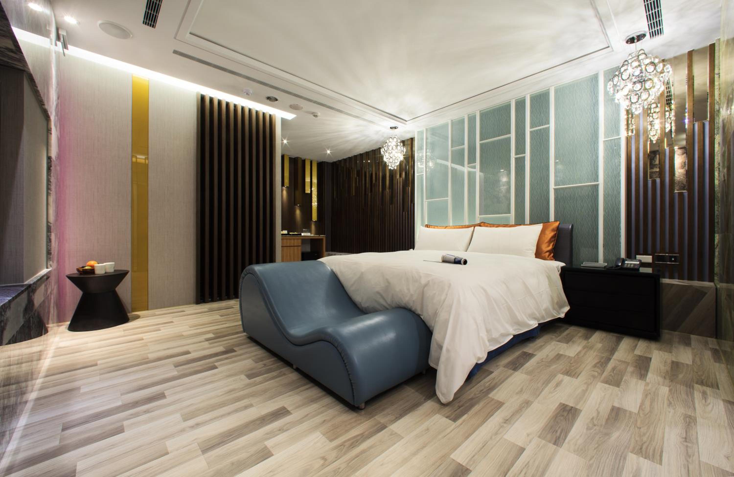 Chen He Motel