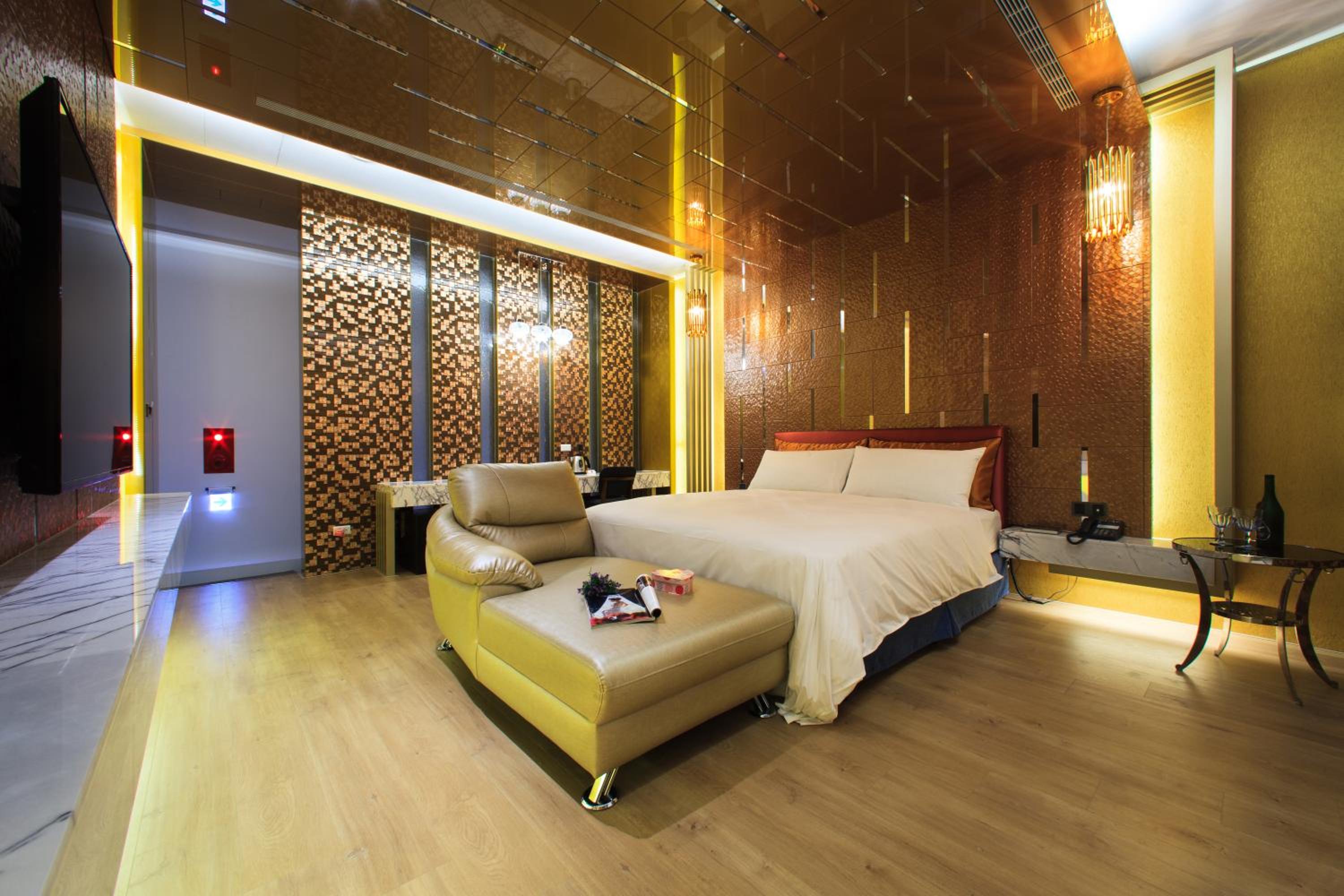 Chen He Motel