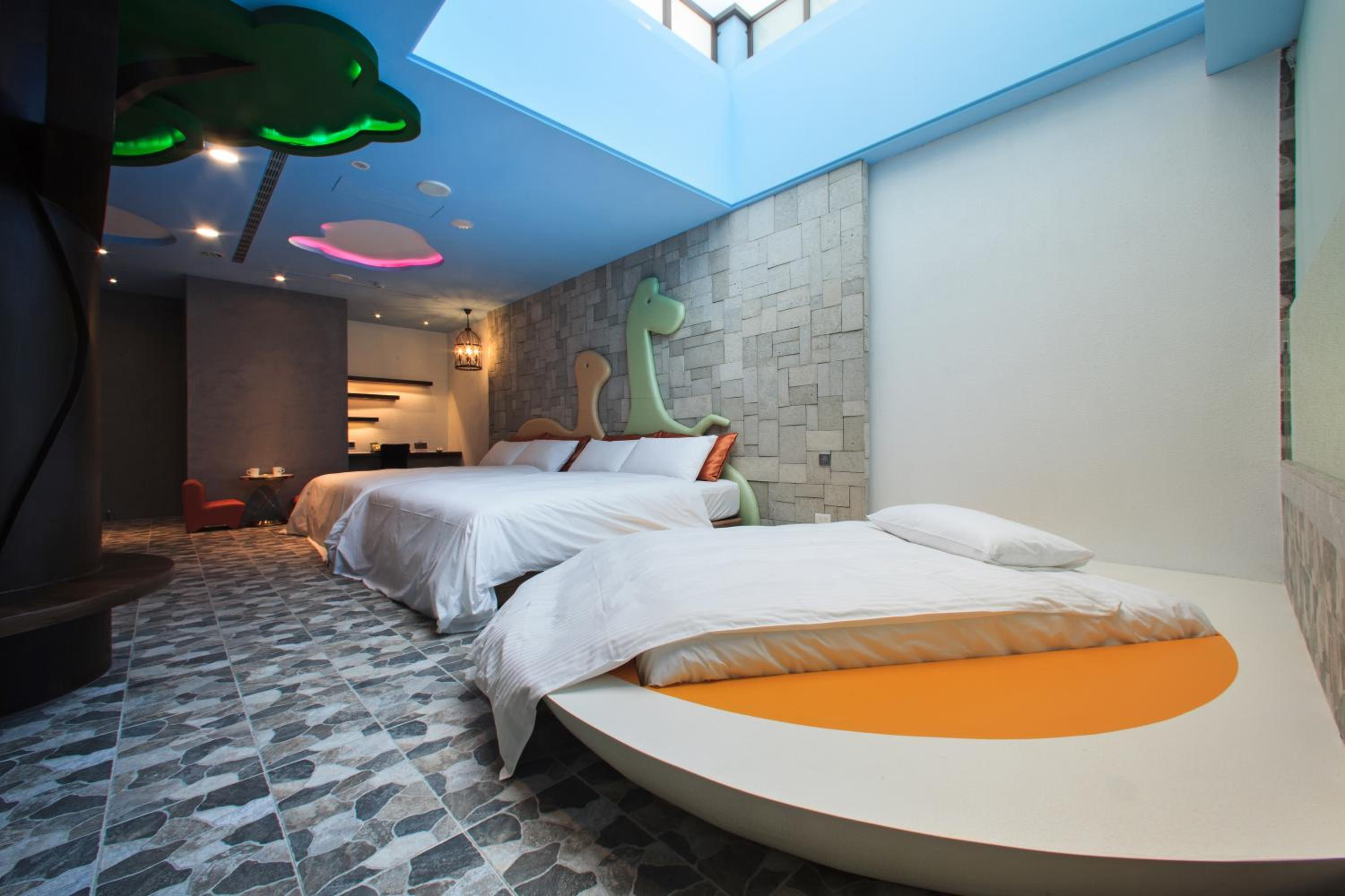 Chen He Motel