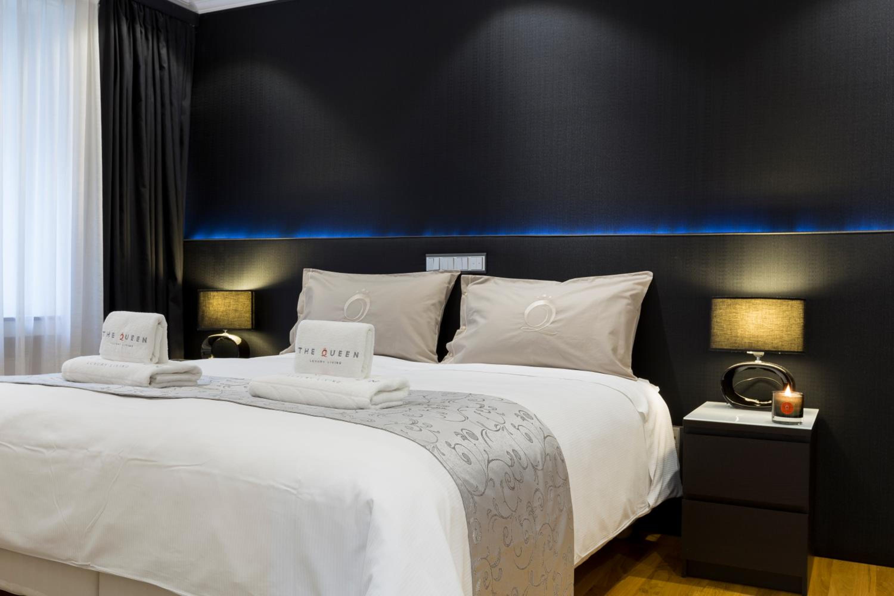 The Queen Luxury Apartments - Villa Cortina