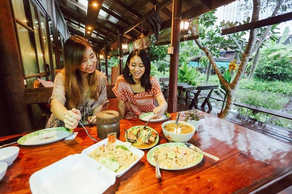 BaanSuanLeelawadee Resort Amphawa