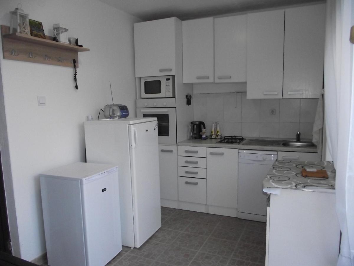 Photo 42