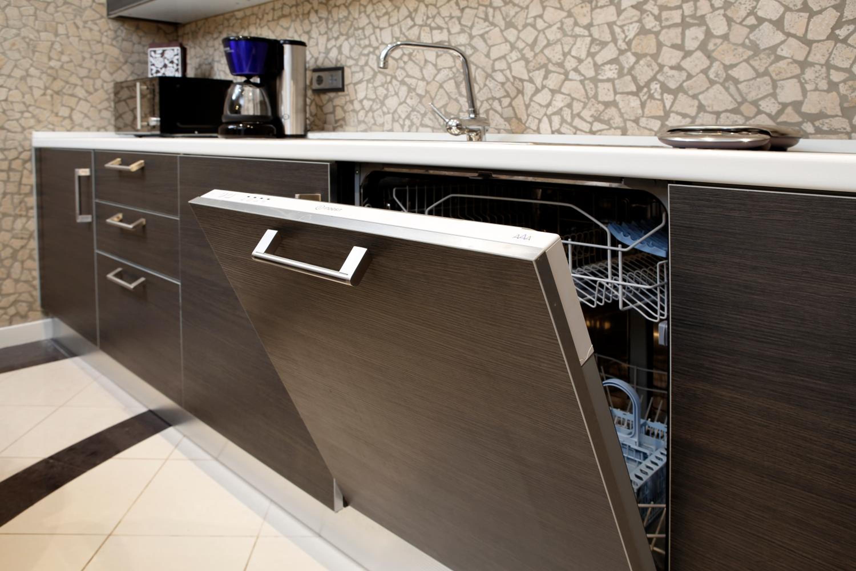 The Queen Luxury Apartments - Villa Cortina
