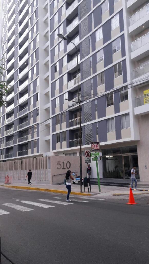 Miraflores Heart Apartment view 5