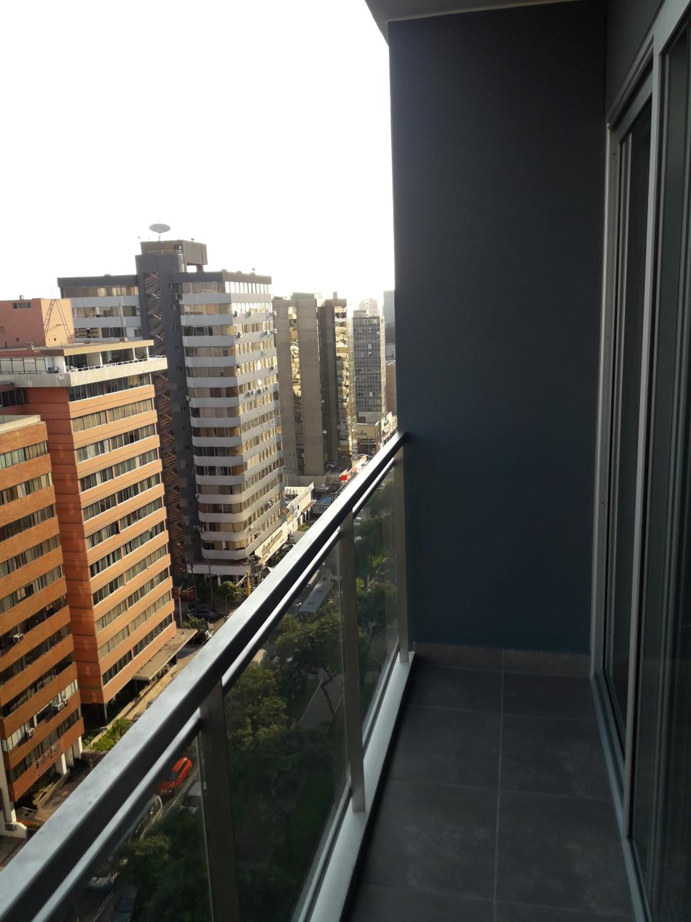 Photo 32
