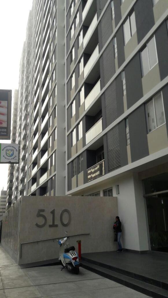 Miraflores Heart Apartment view 4
