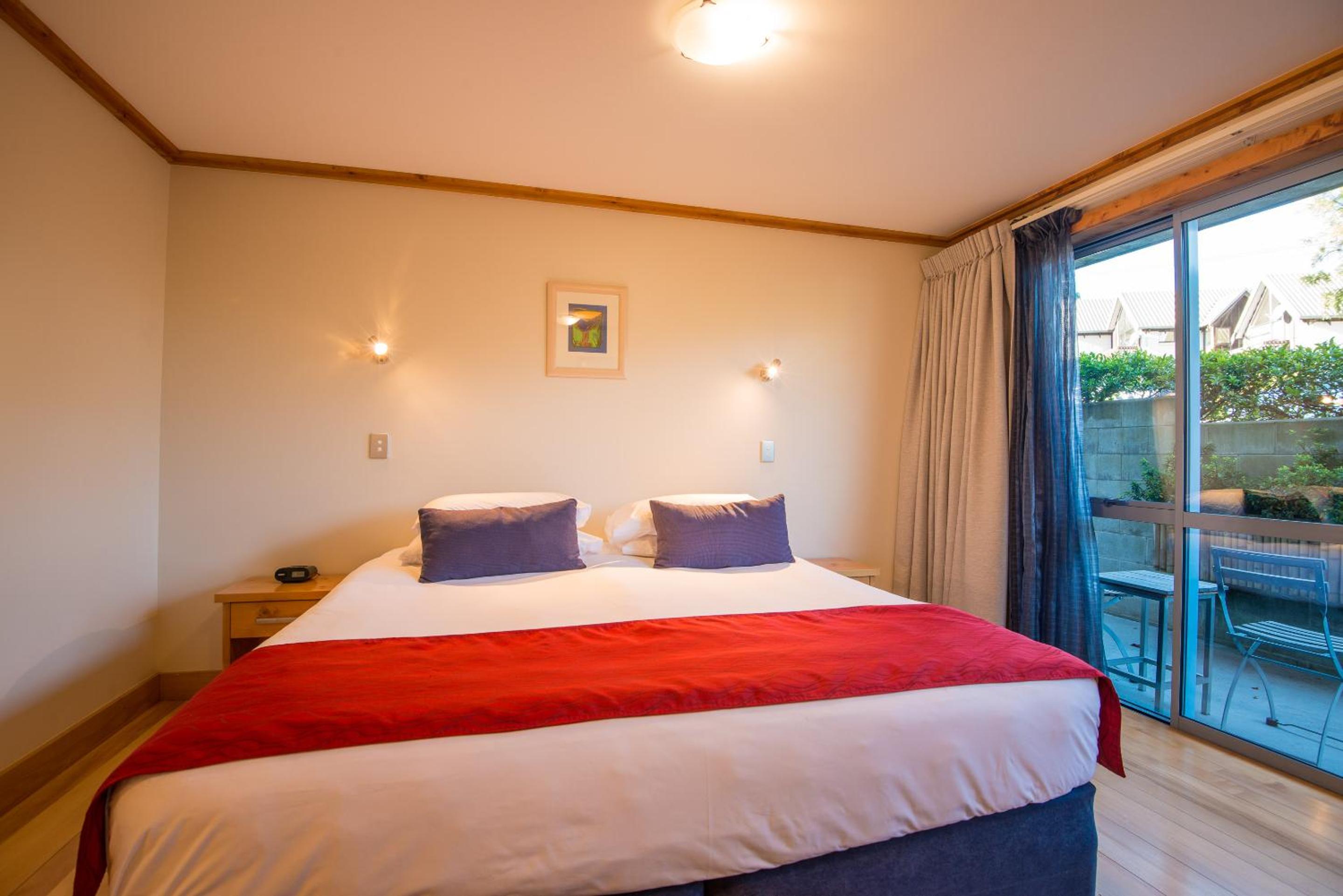 Coronation Lodge view 4