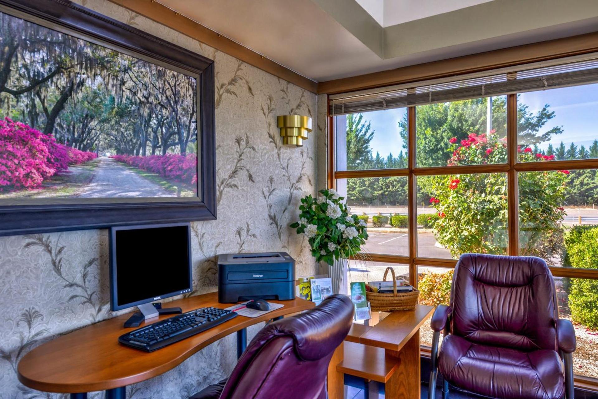 Phoenix Vacations - Americas Best Value Inn - Phoenix / Ashland - Property Image 7