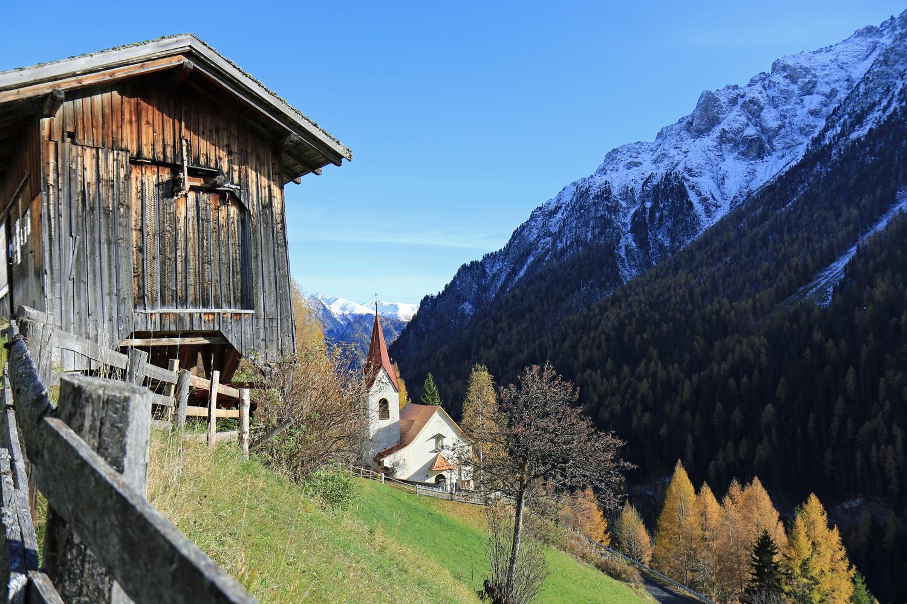 Haus Edelweiss Alpine Chalet near Samnaun