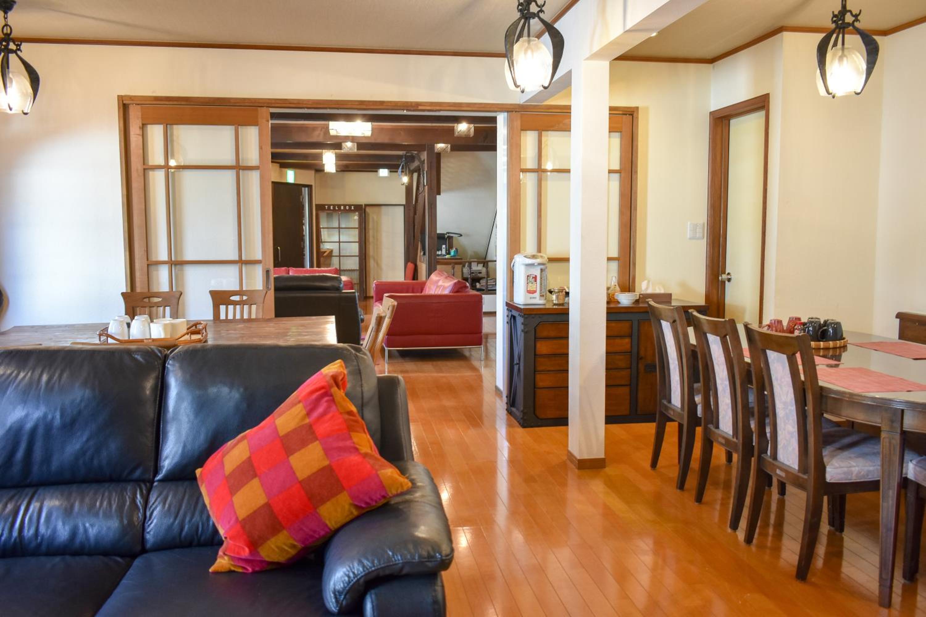 Mojo Lodge Hakuba view 4