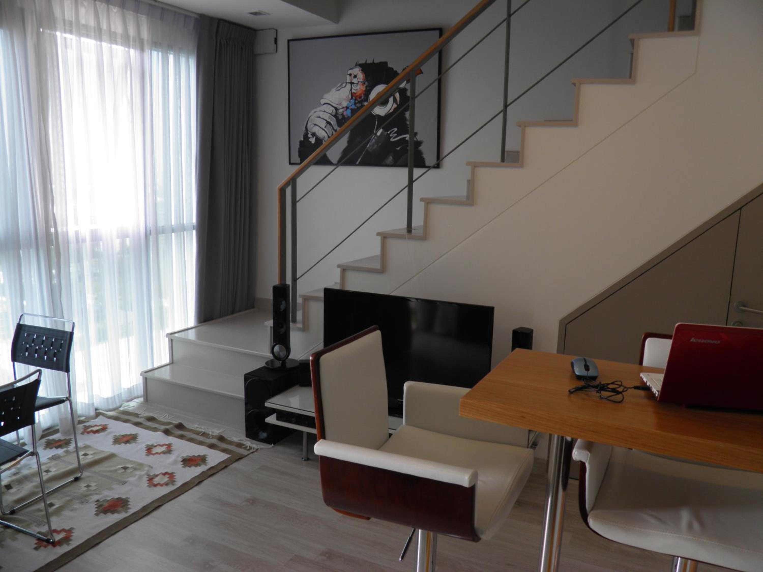 The SkyHouse Duplex - Luxury Home