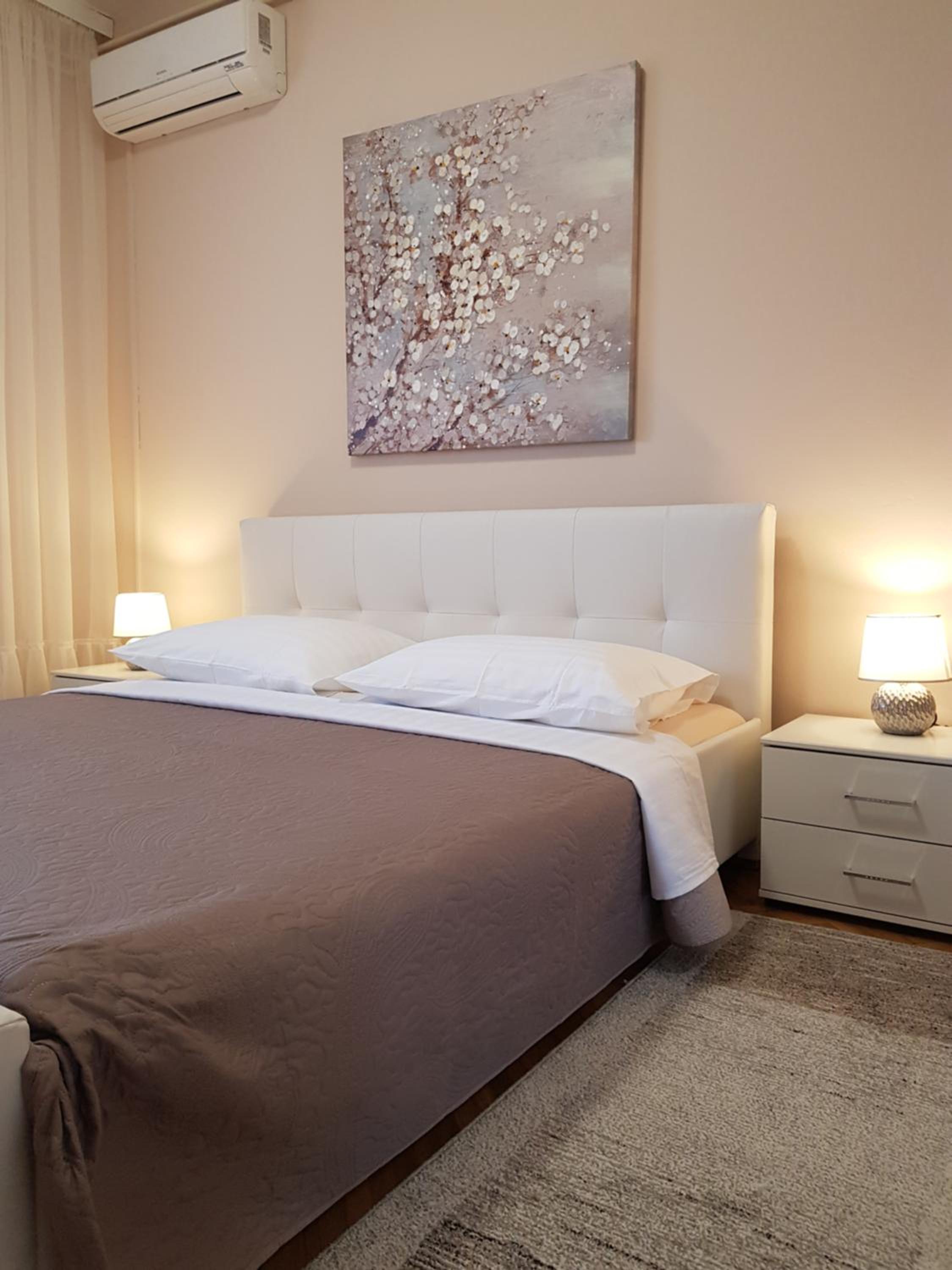 Apartments Sanda