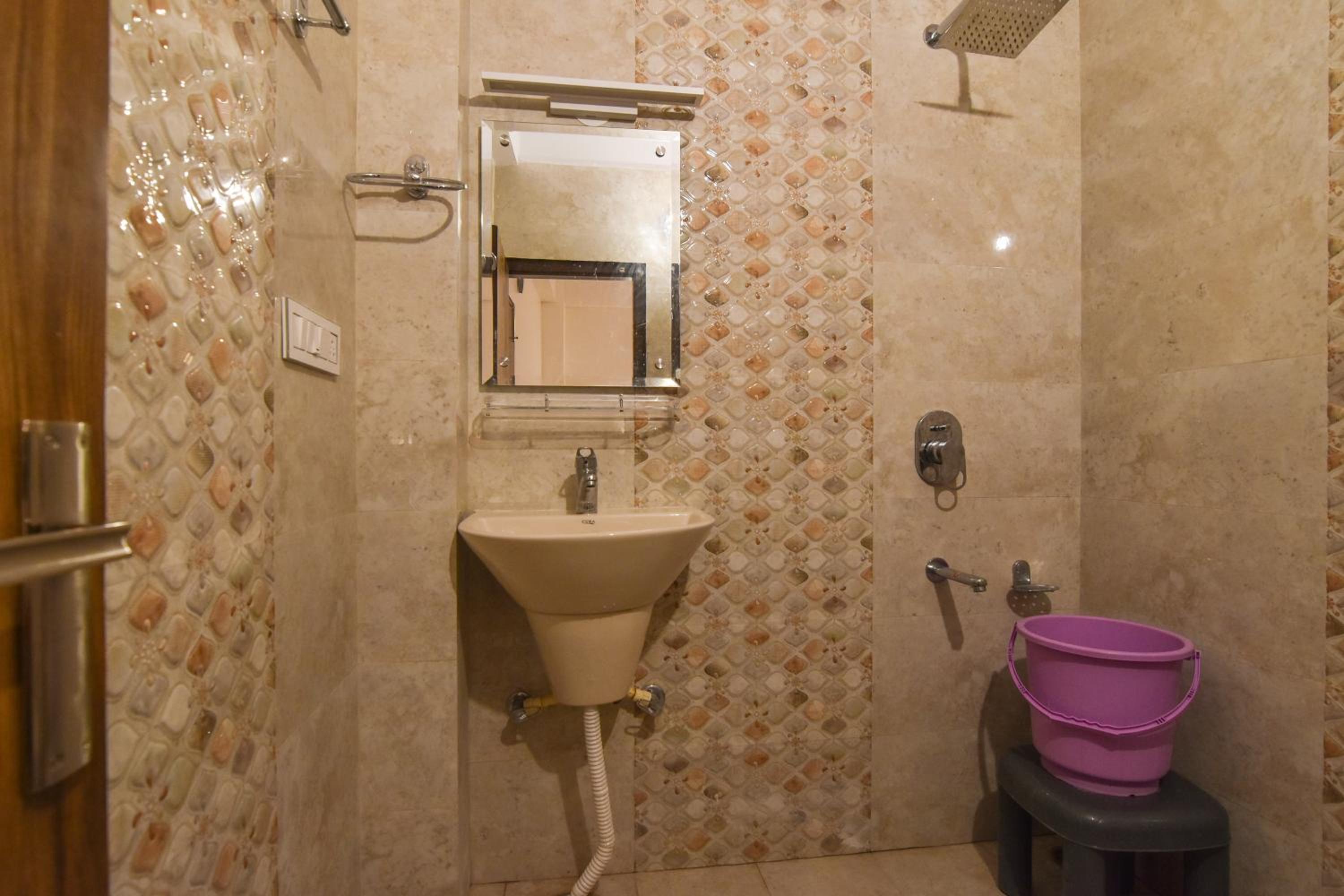 Dhanlaxmi Apartments