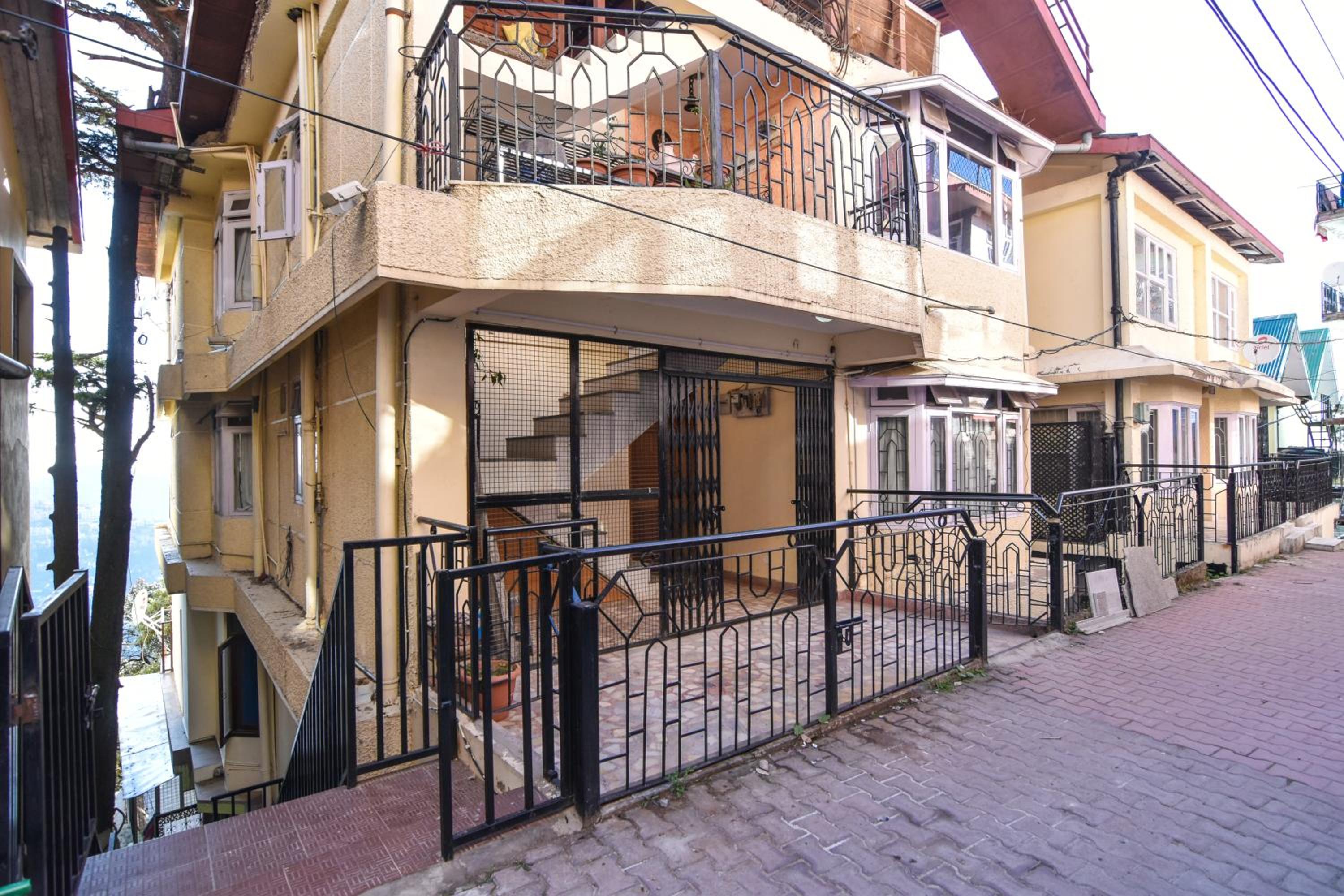 Dhanlaxmi Apartments