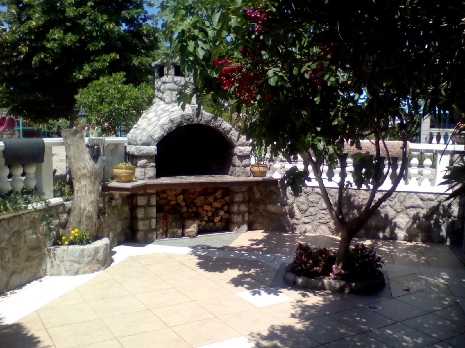 Photo 35