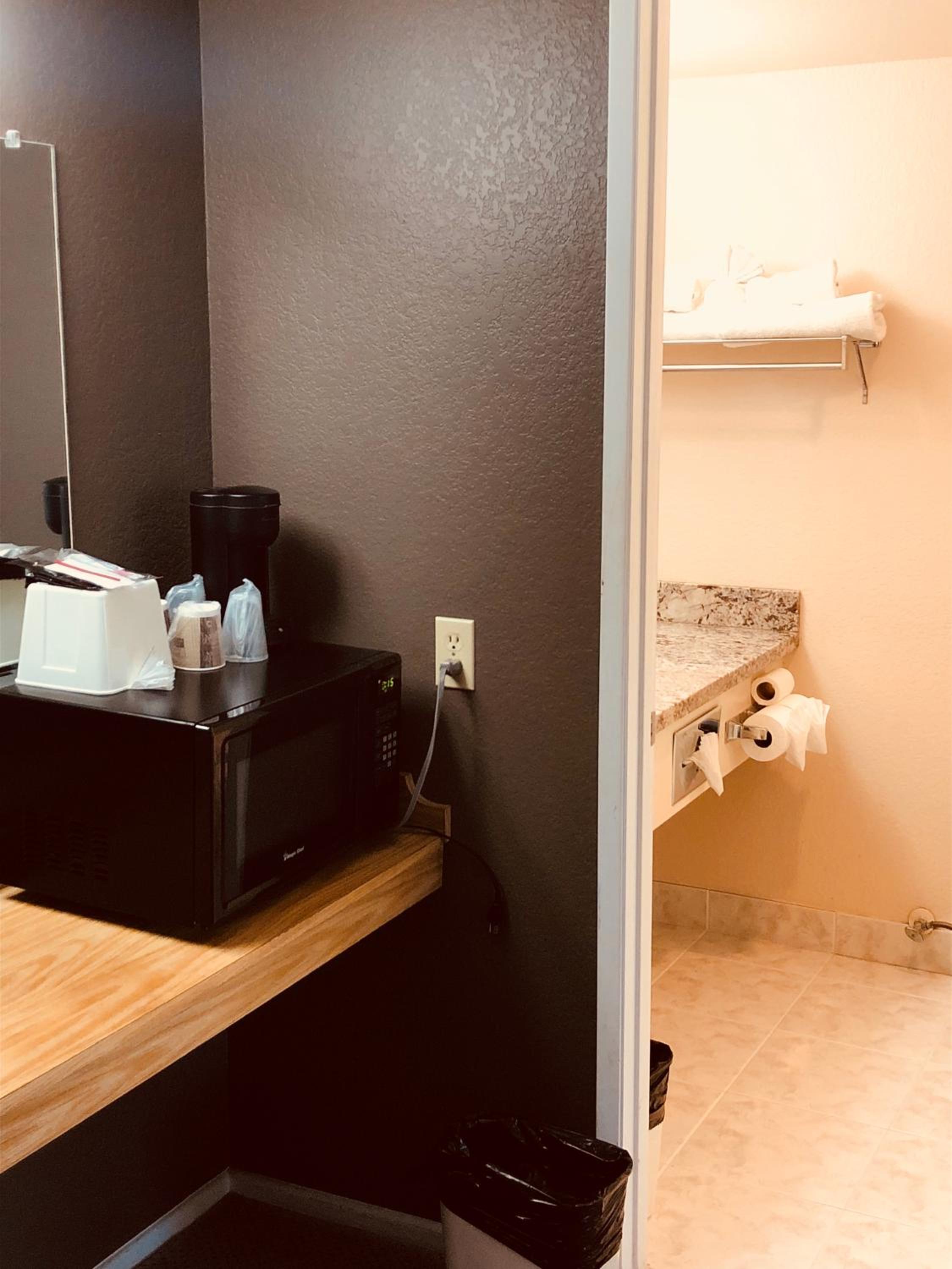 Cozy Inn