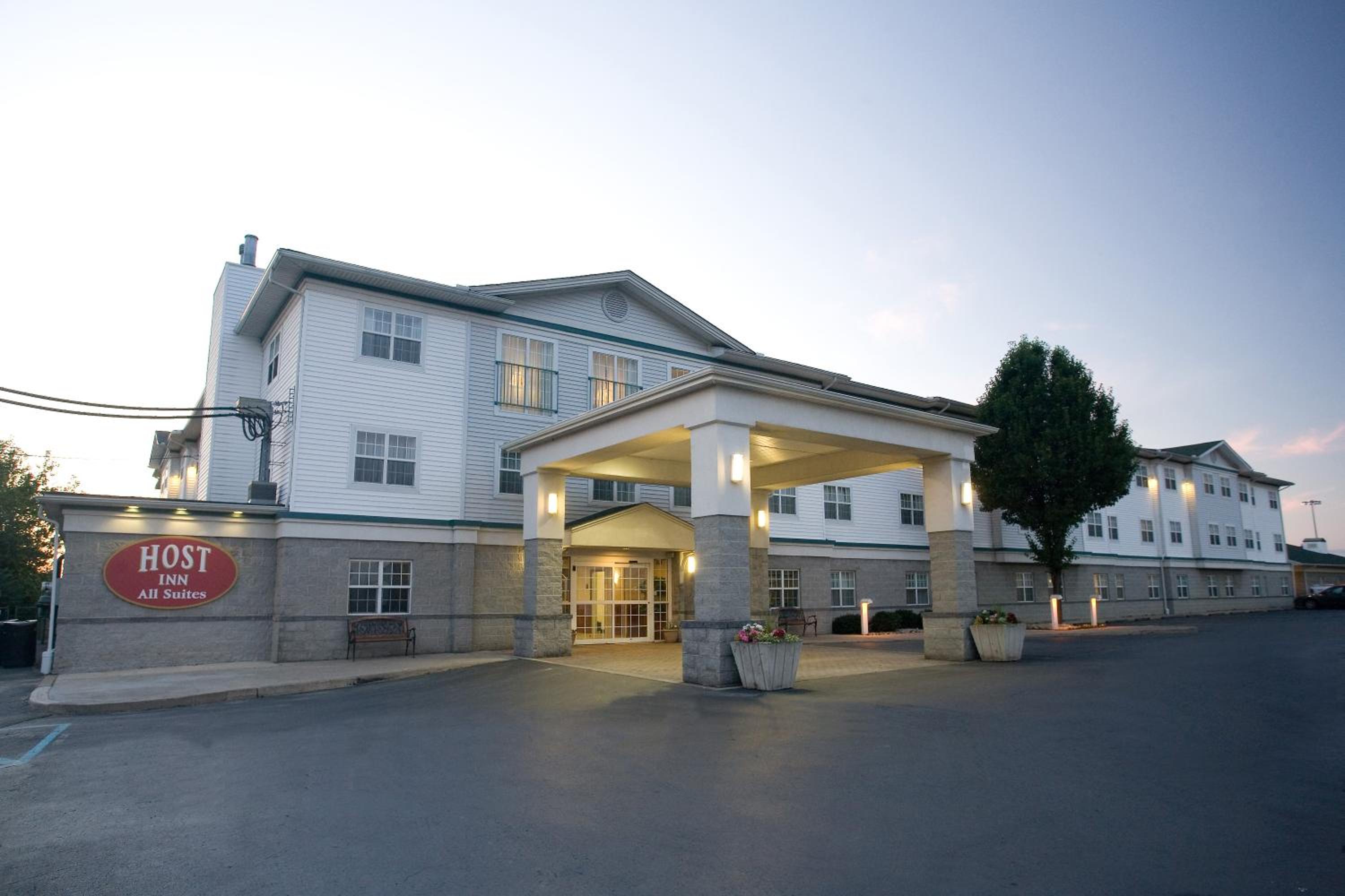 Scranton Vacations - Host Inn an All Suites Hotel - Property Image 1