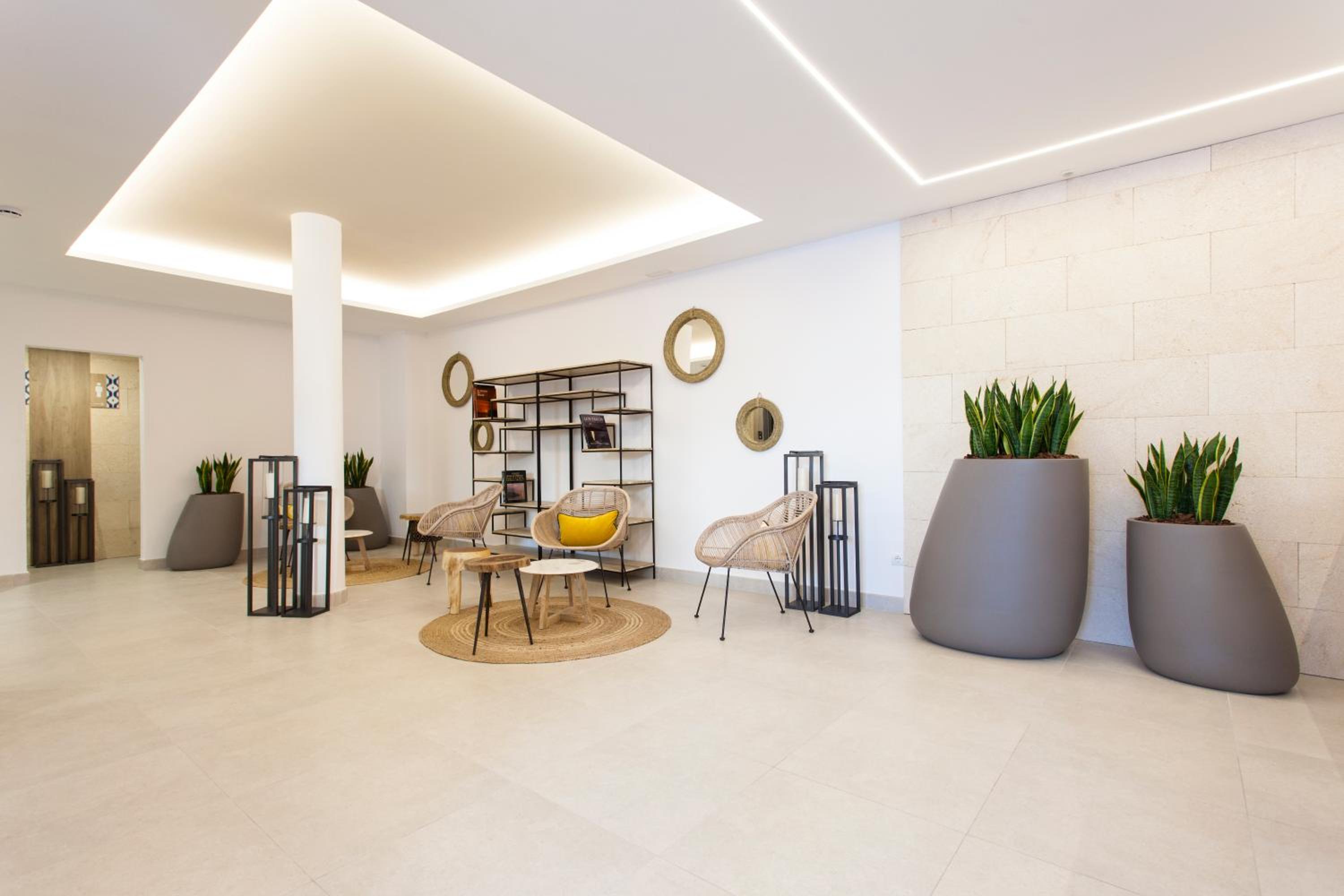 Apartamentos Ses Roquetes
