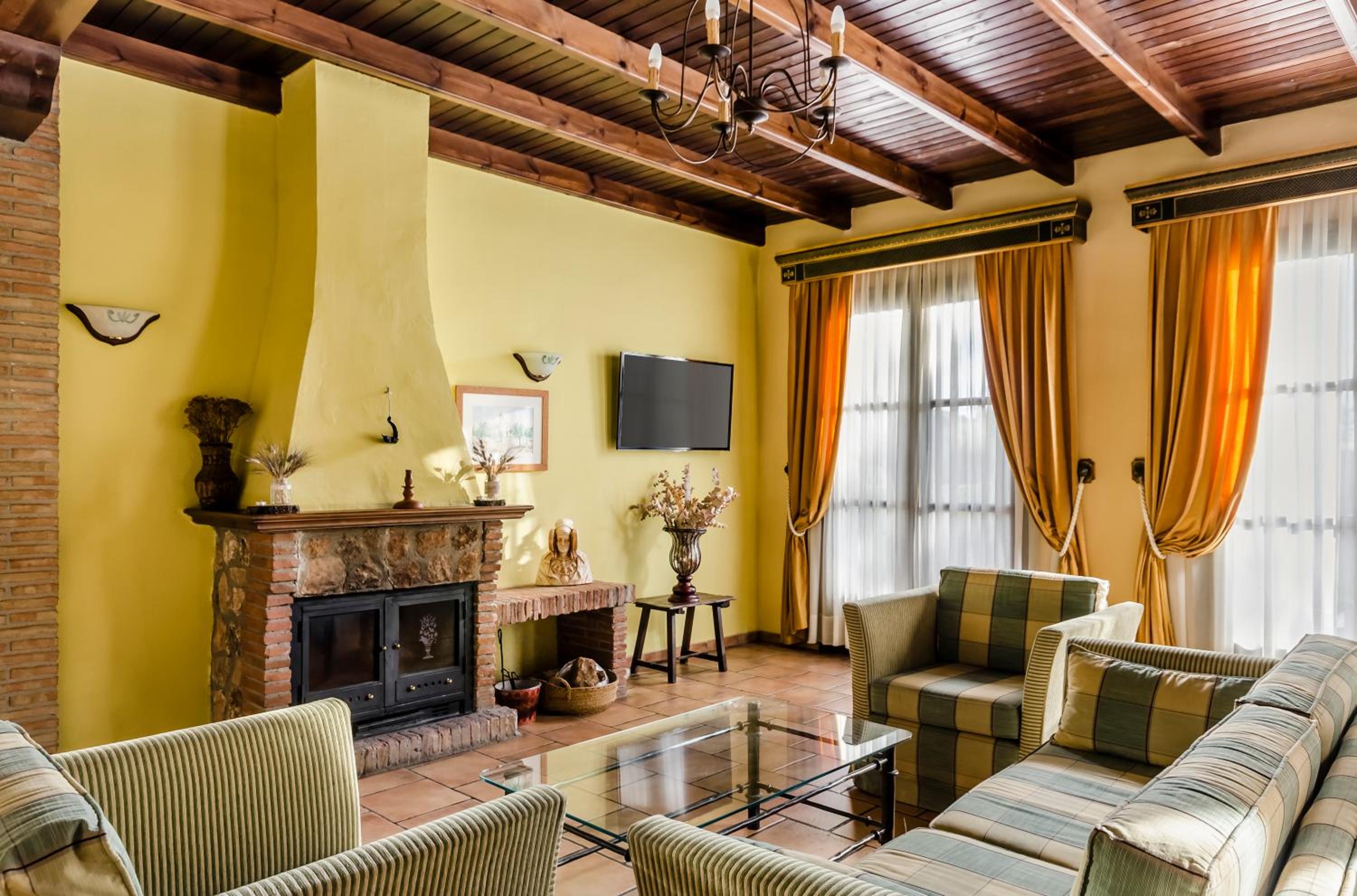 Hotel Rural Los Nogales - Property Image 6