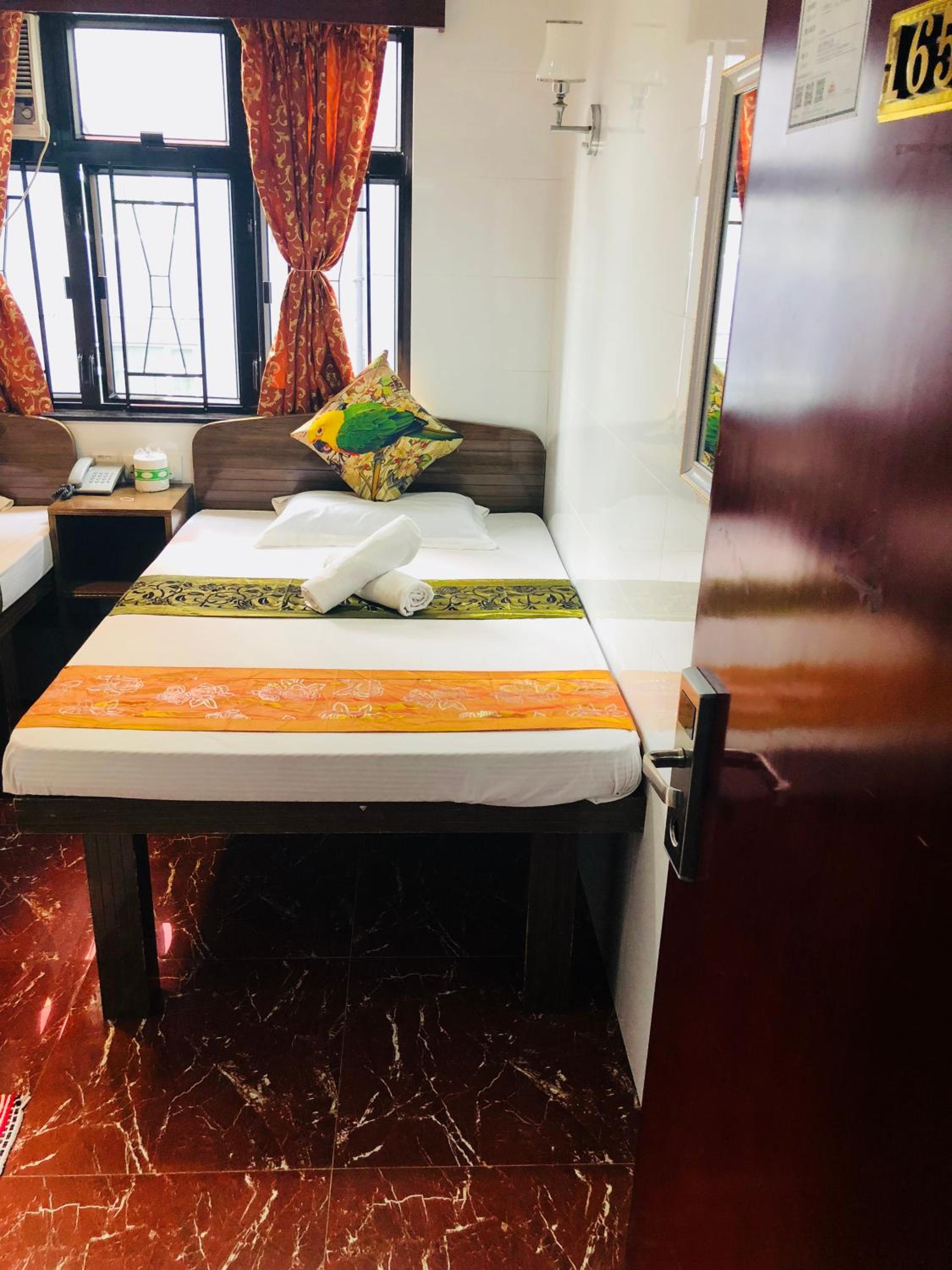 Traveller's Hostel