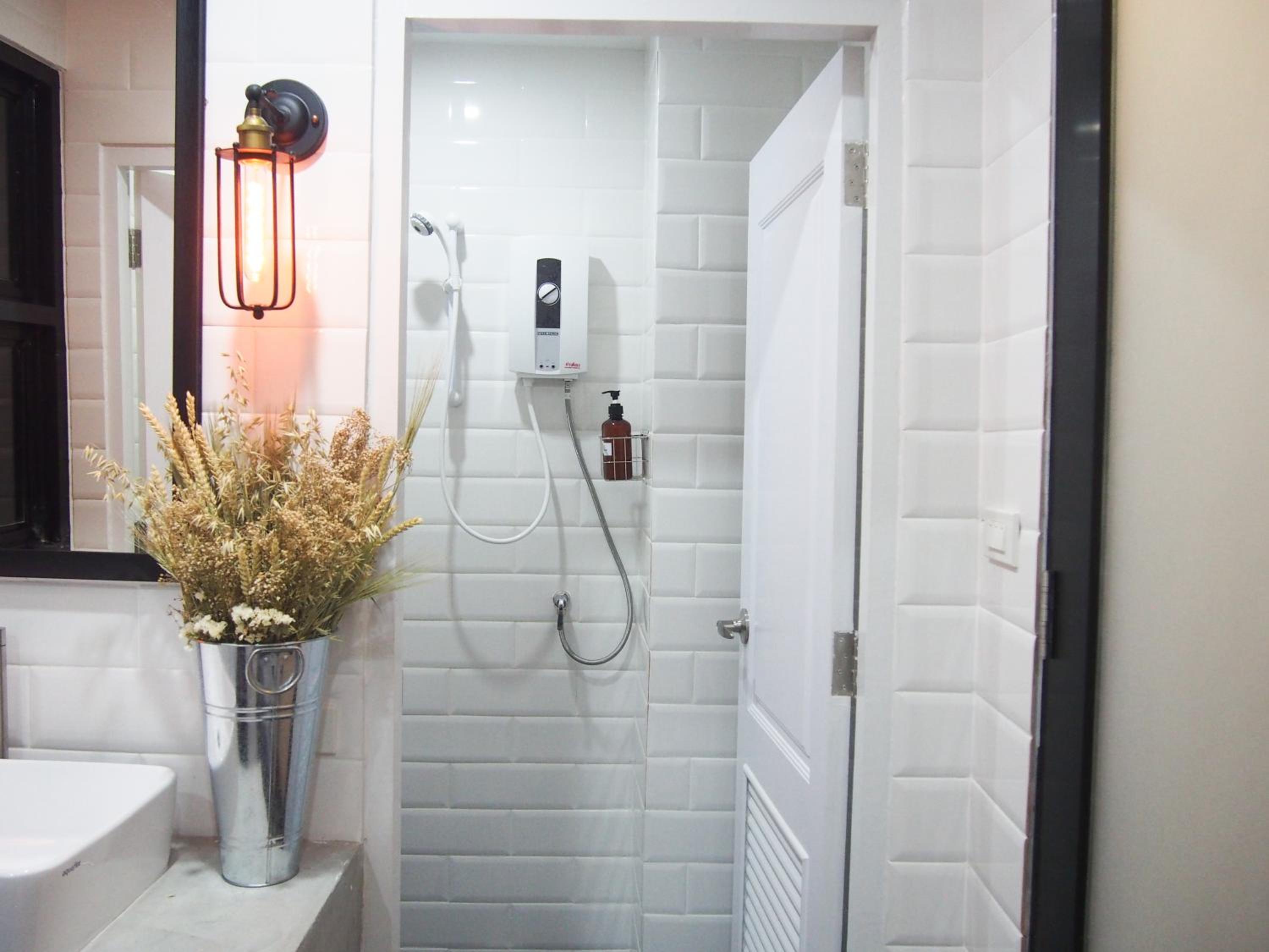 Lamurr Sukhumvit 41