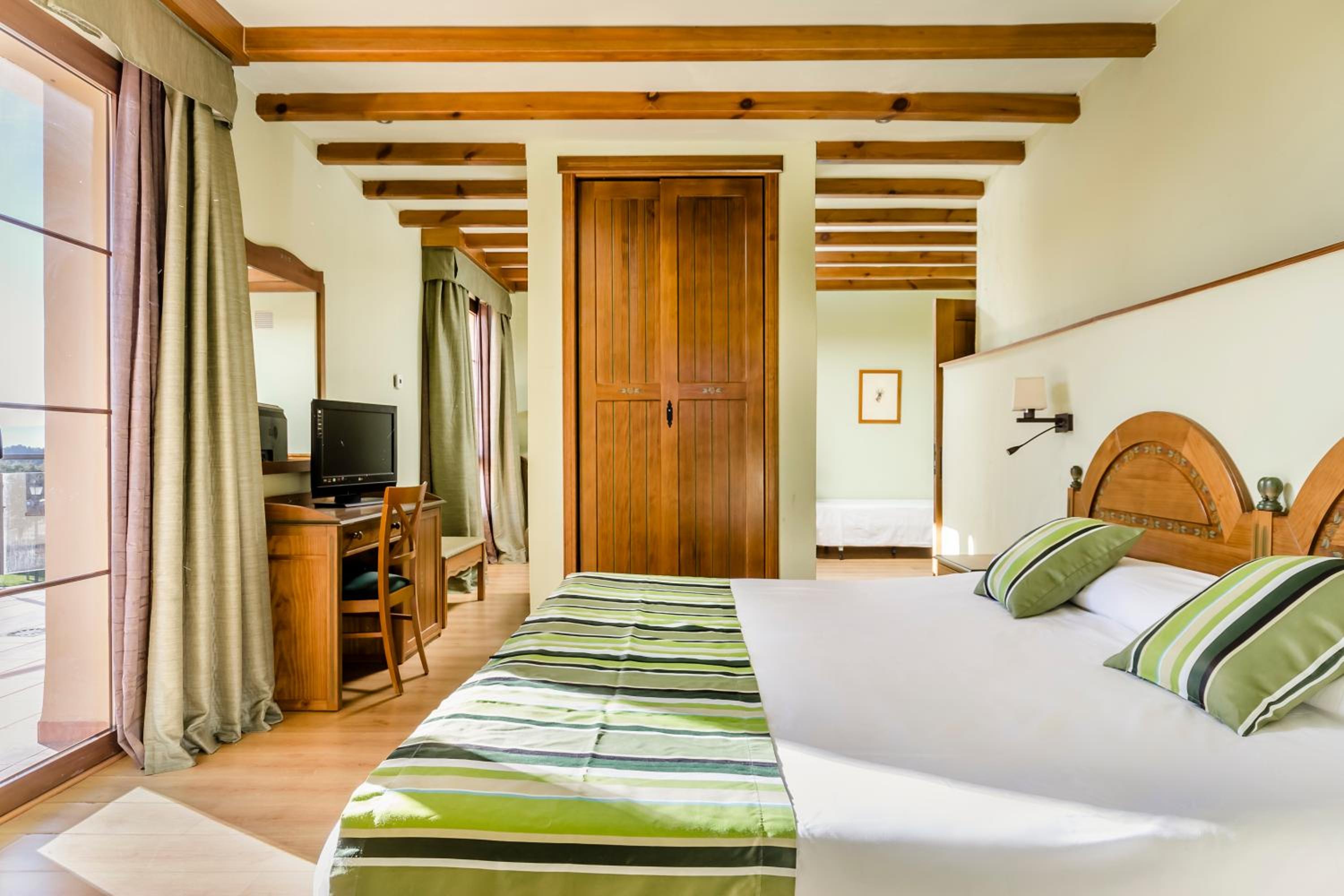 Hotel Rural Los Nogales - Property Image 32