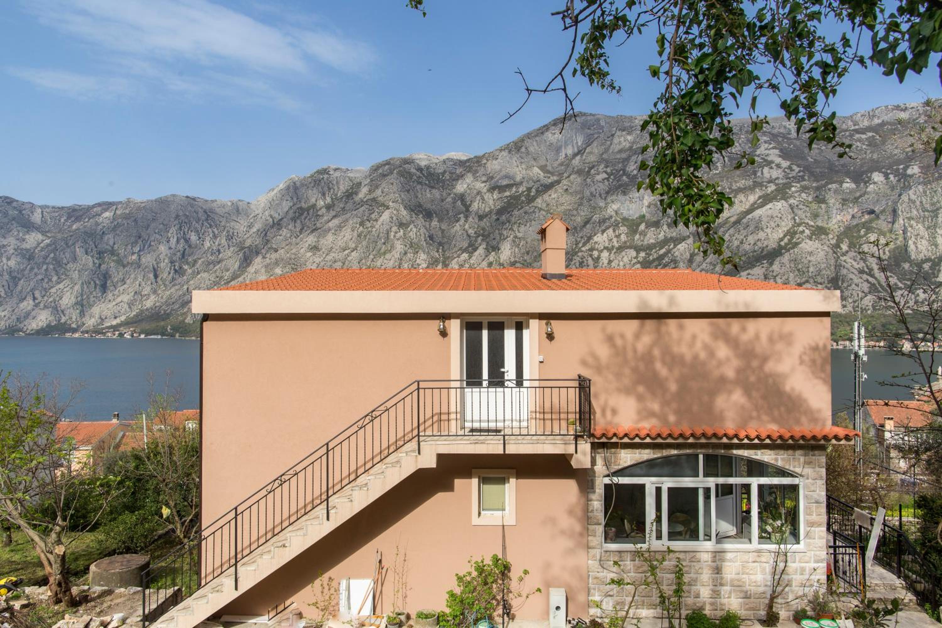 Lux Apartments Fabris view 5