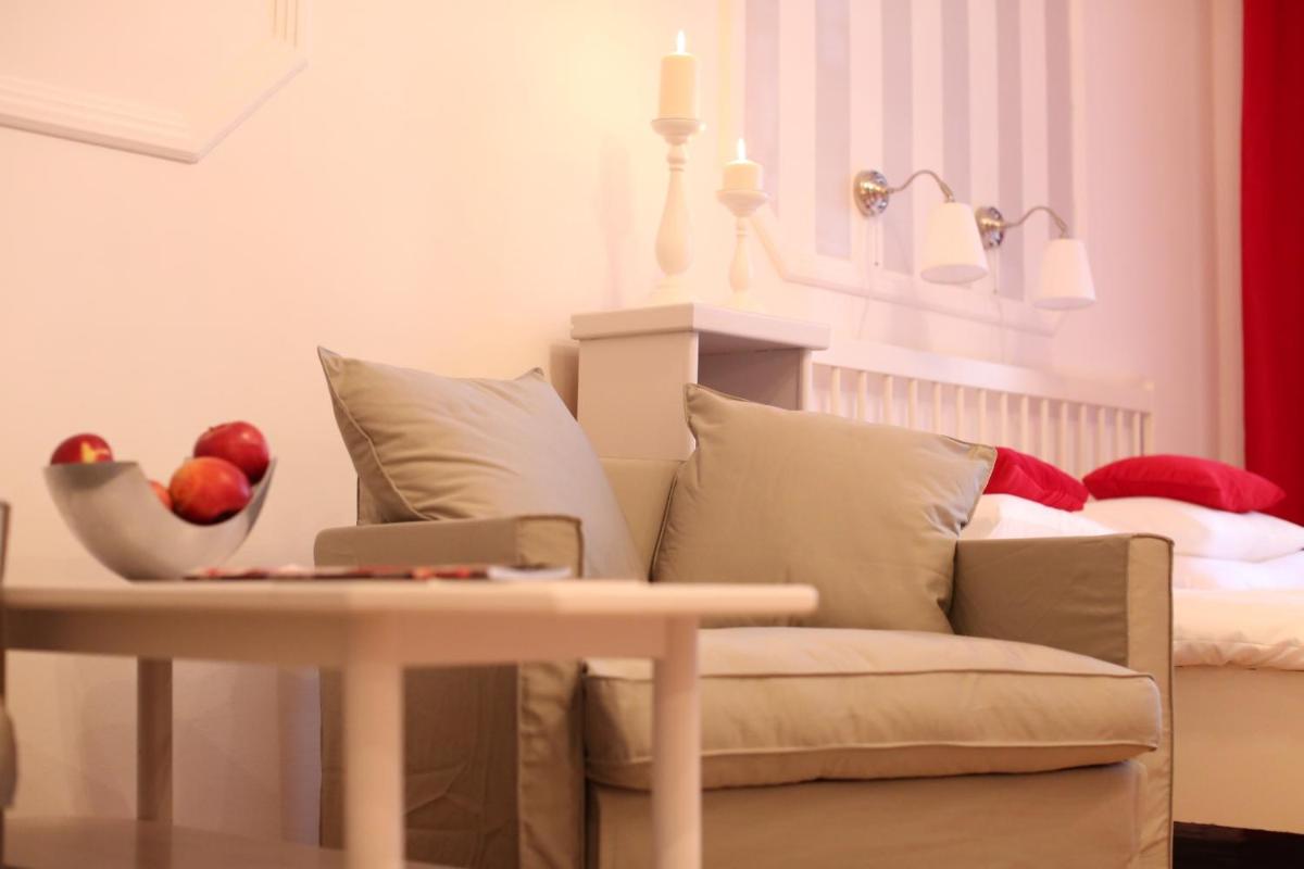 d.Five Classic Luxury Apartment