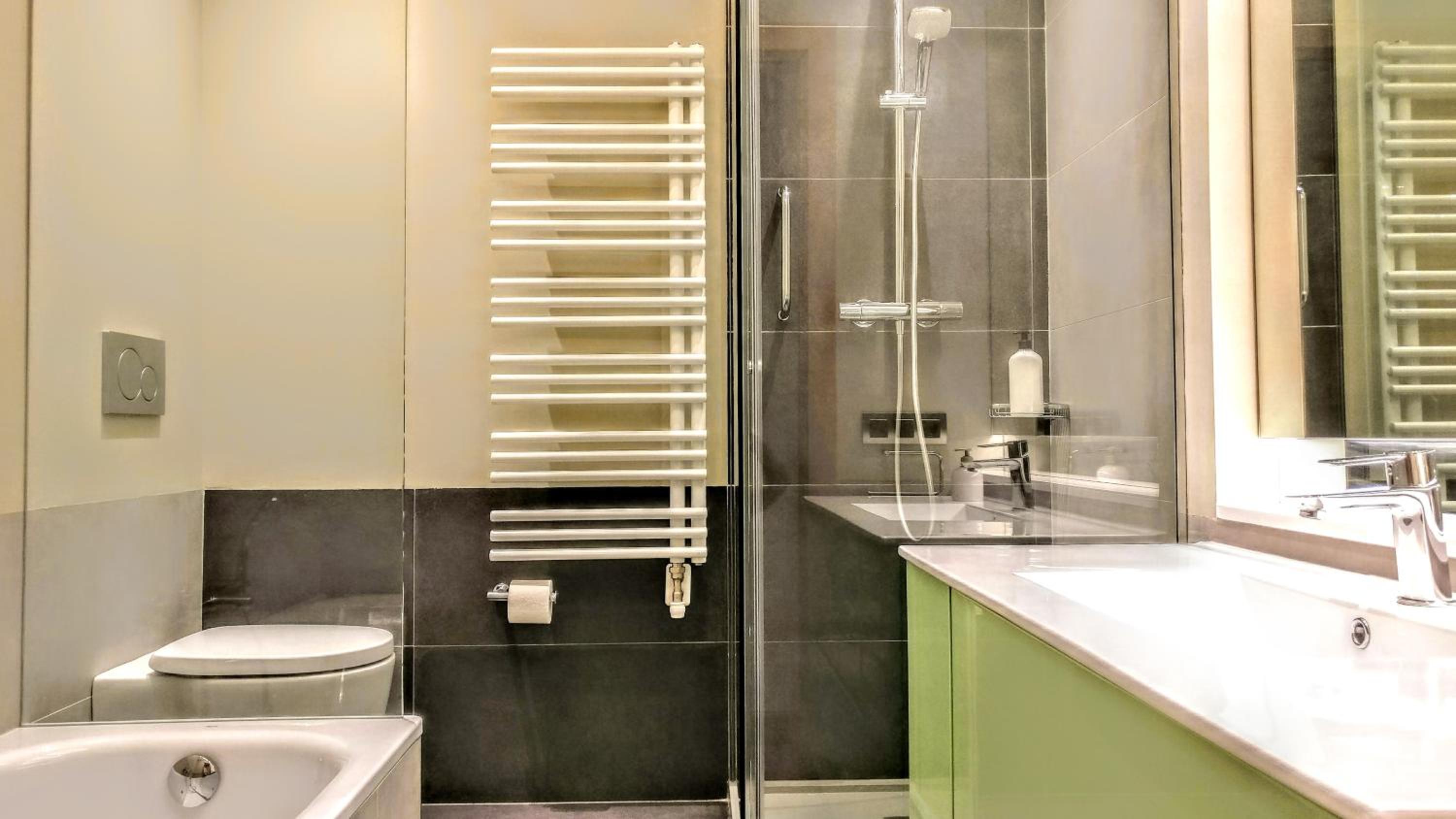 BizFlats Eixample Apartments