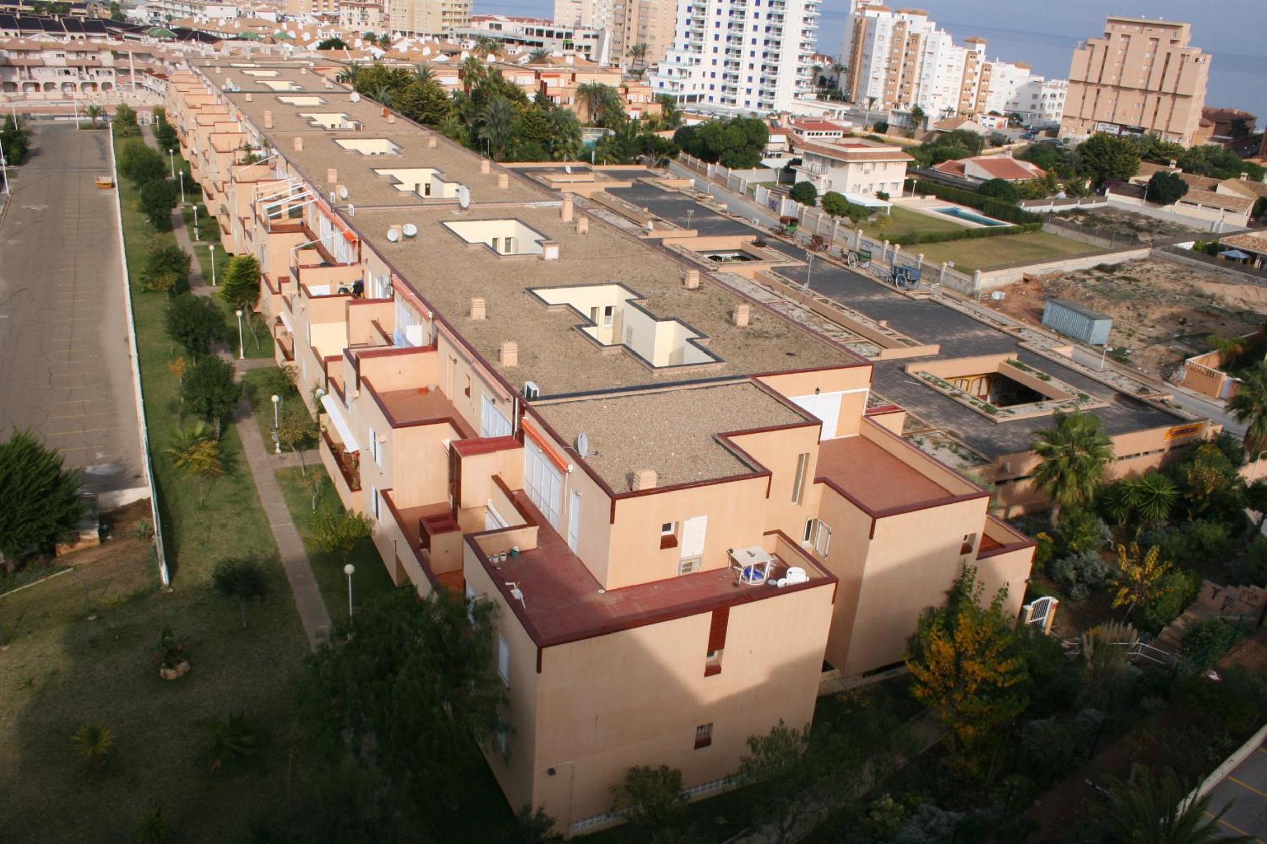 Inmovecos apart con piscina Alisios 227