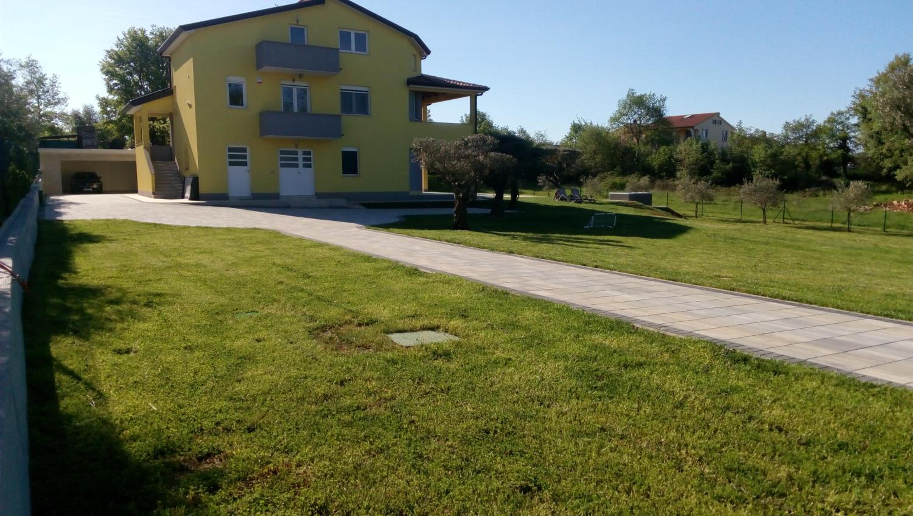 Hotel Villanova Apartments - Image 1