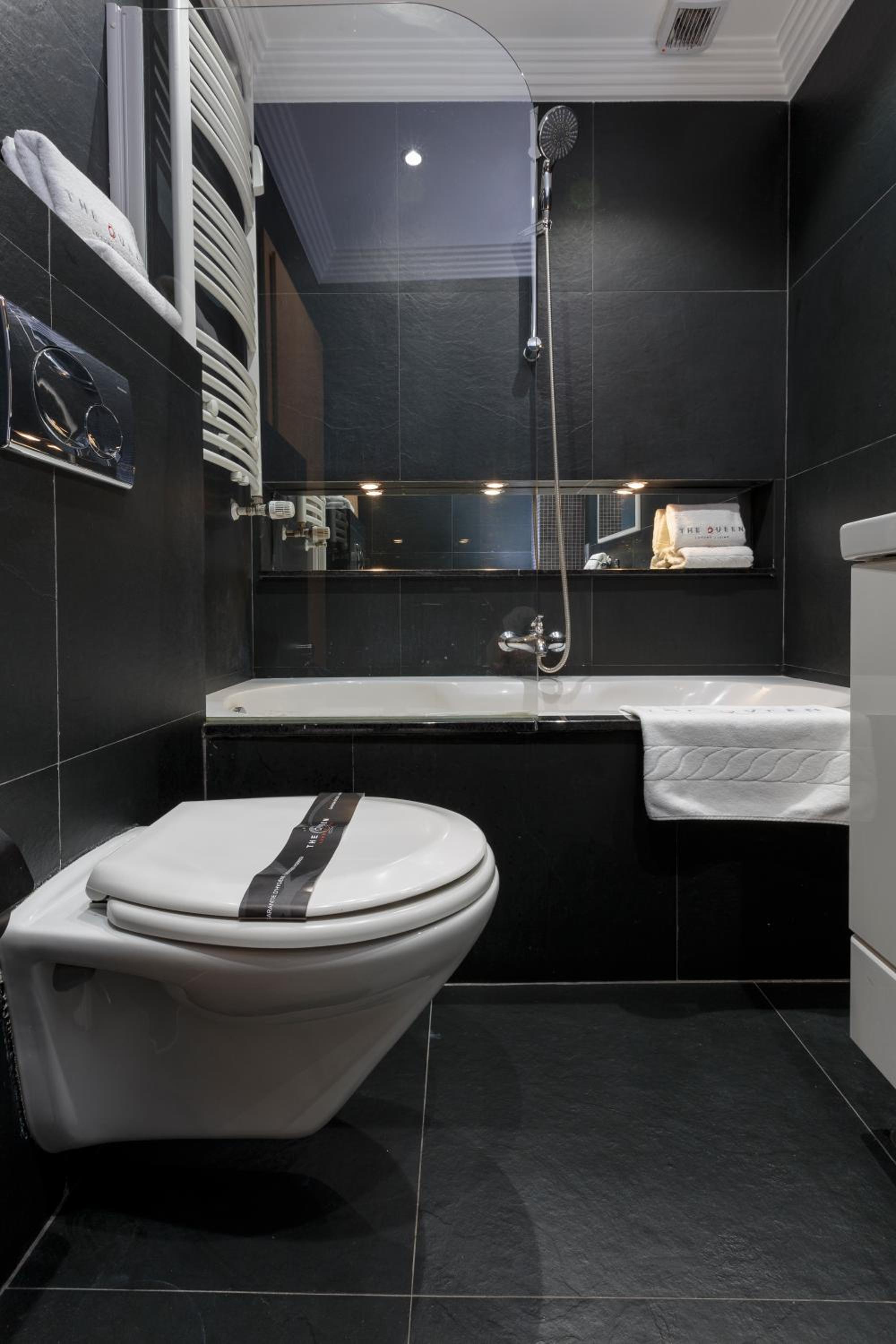 The Queen Luxury Apartments - Villa Serena