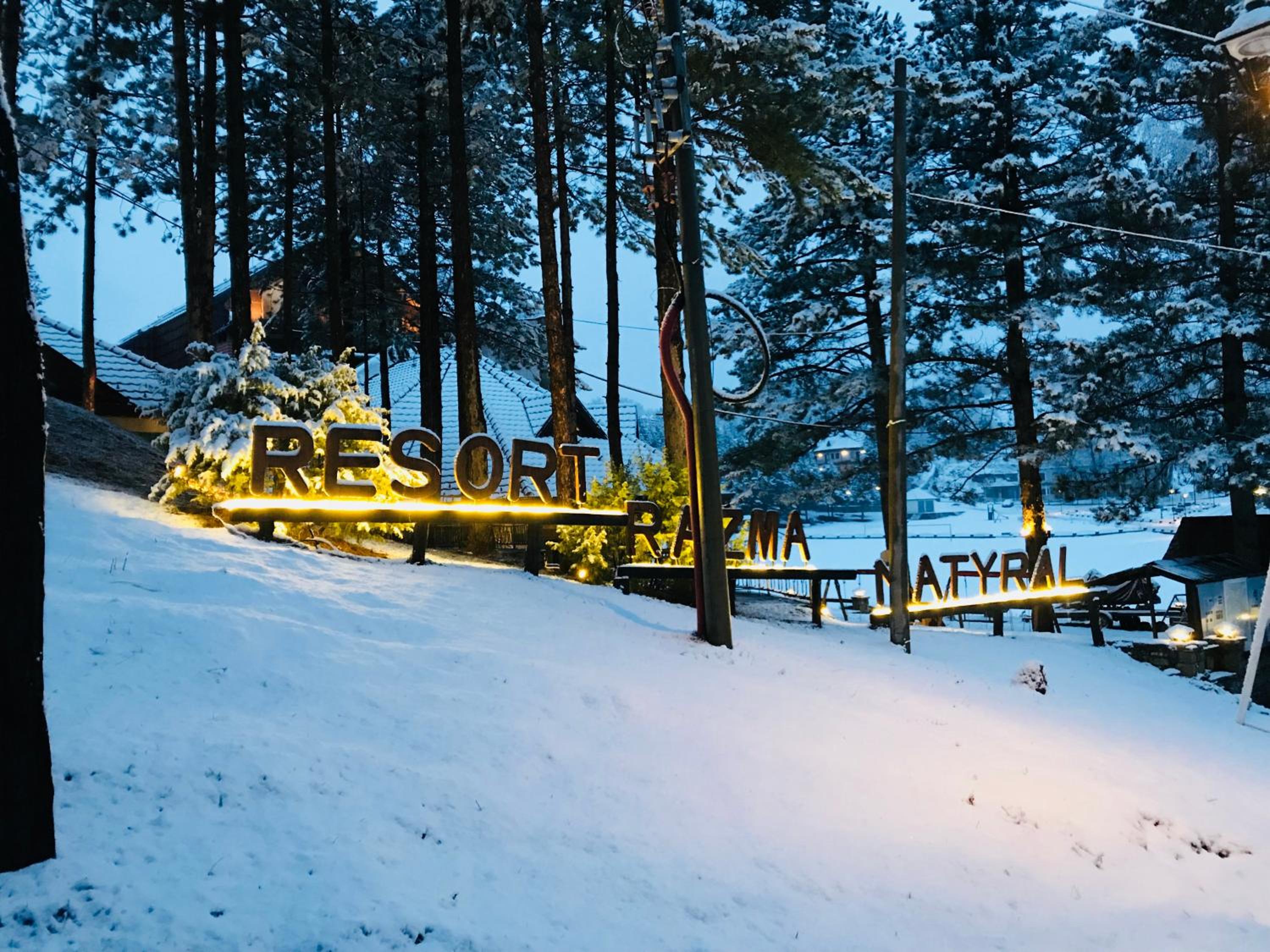 Natyral Razma Resort