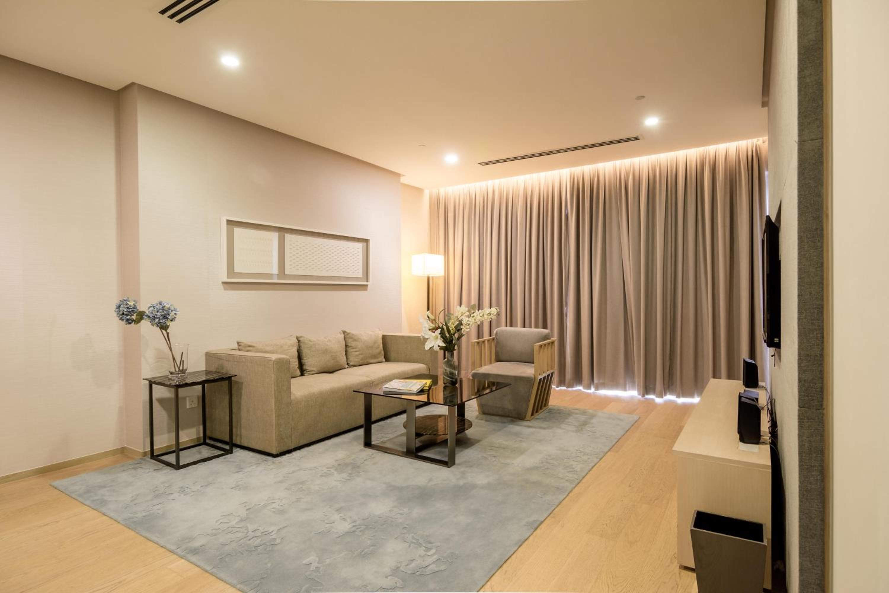 188 Suites by NamaStay